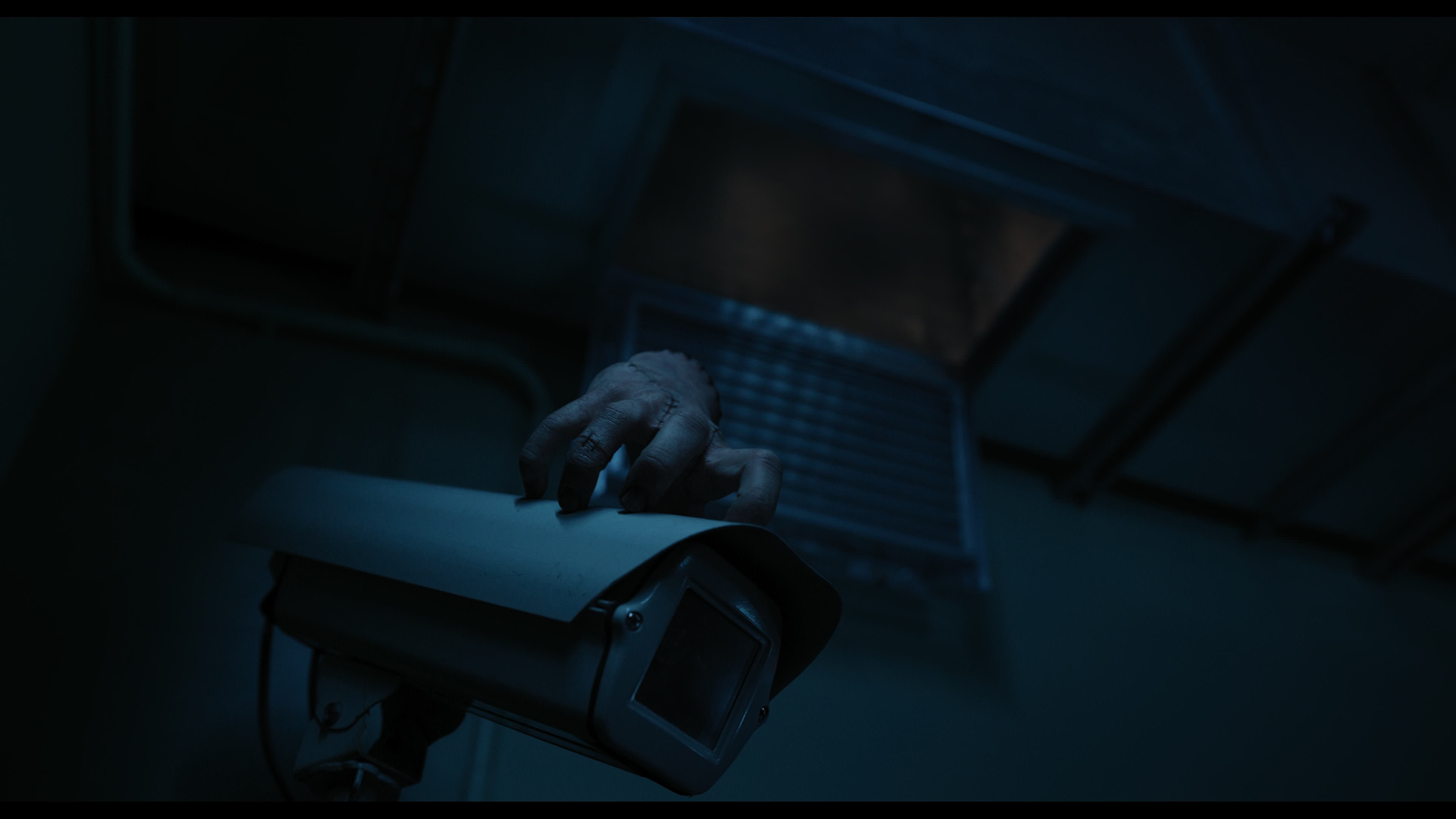 Wednesday S01E04 “Woe What a Night” screencap 48