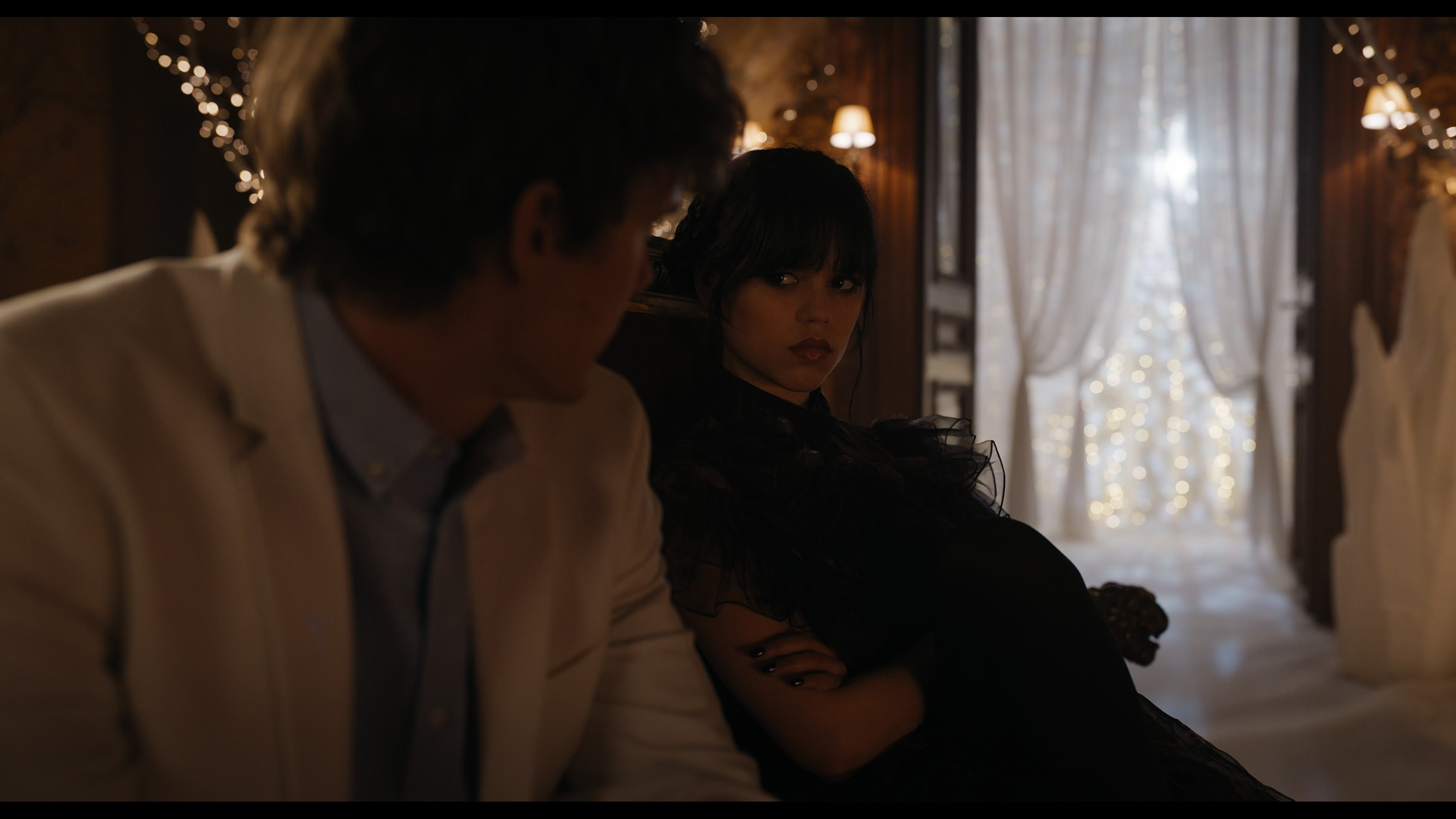 Wednesday S01E04 “Woe What a Night” HD screenshot 4820