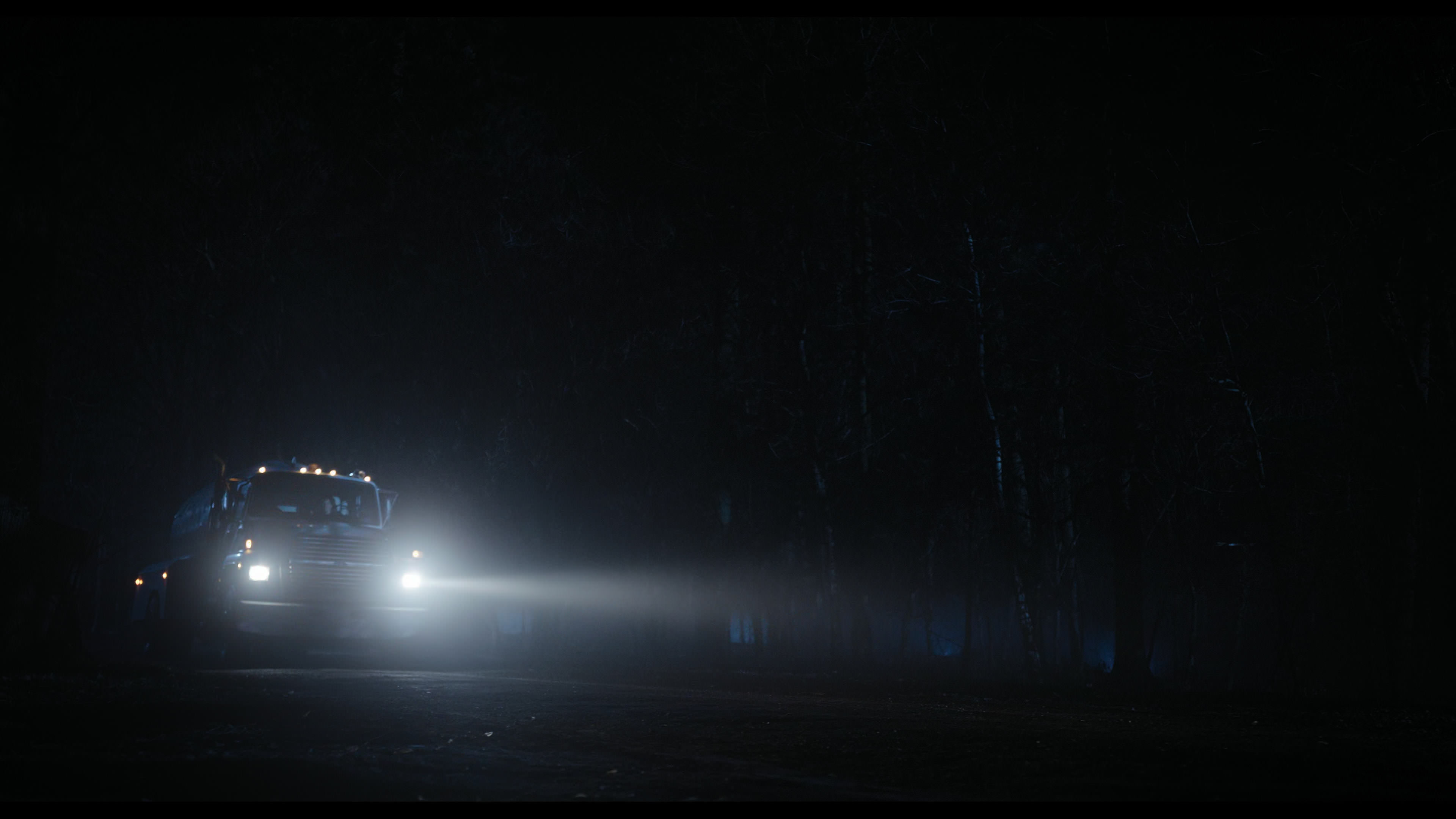 Wednesday S01E04 “Woe What a Night” HD screenshot 4919
