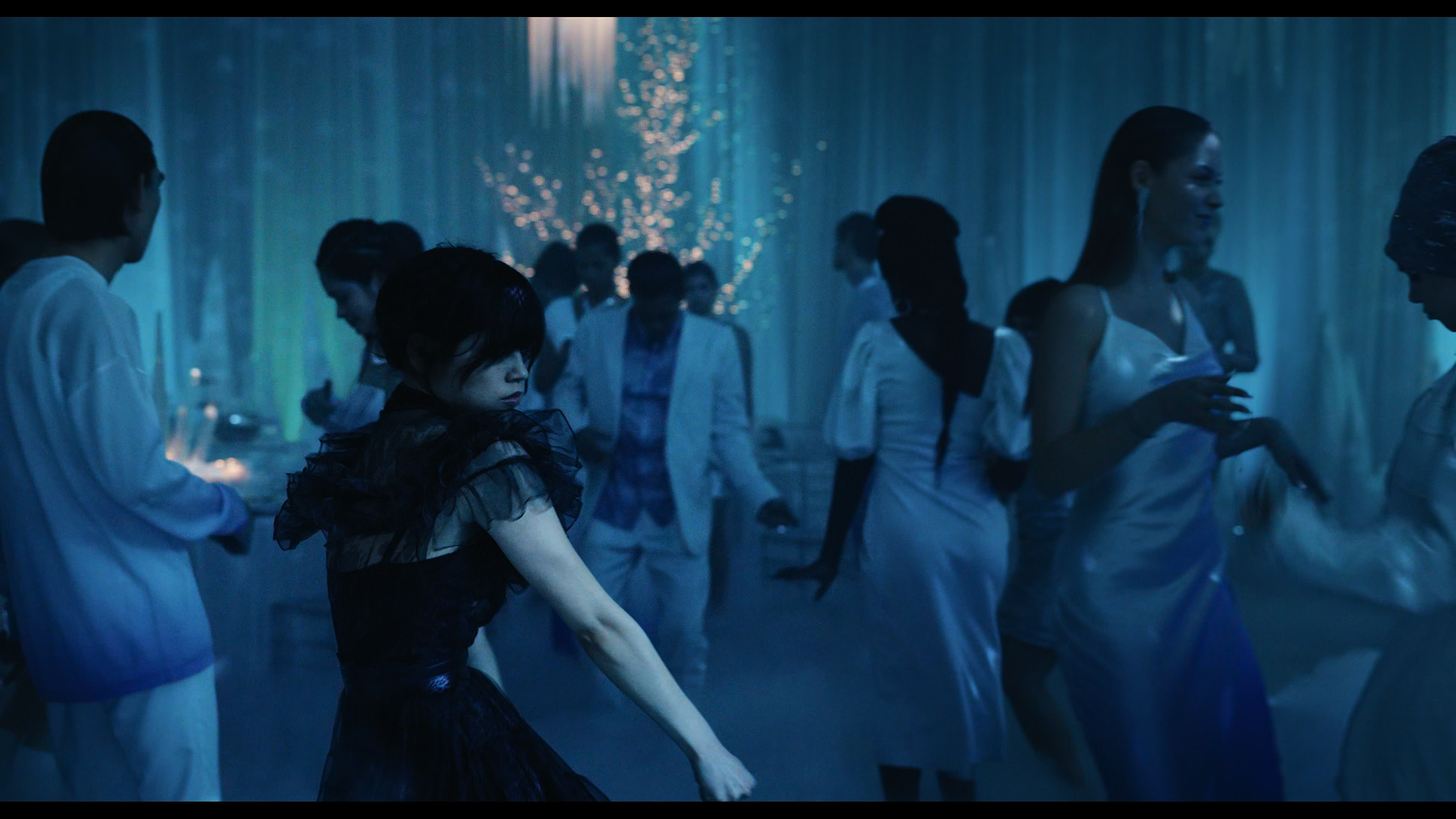 Wednesday S01E04 “Woe What a Night” movie still 4981