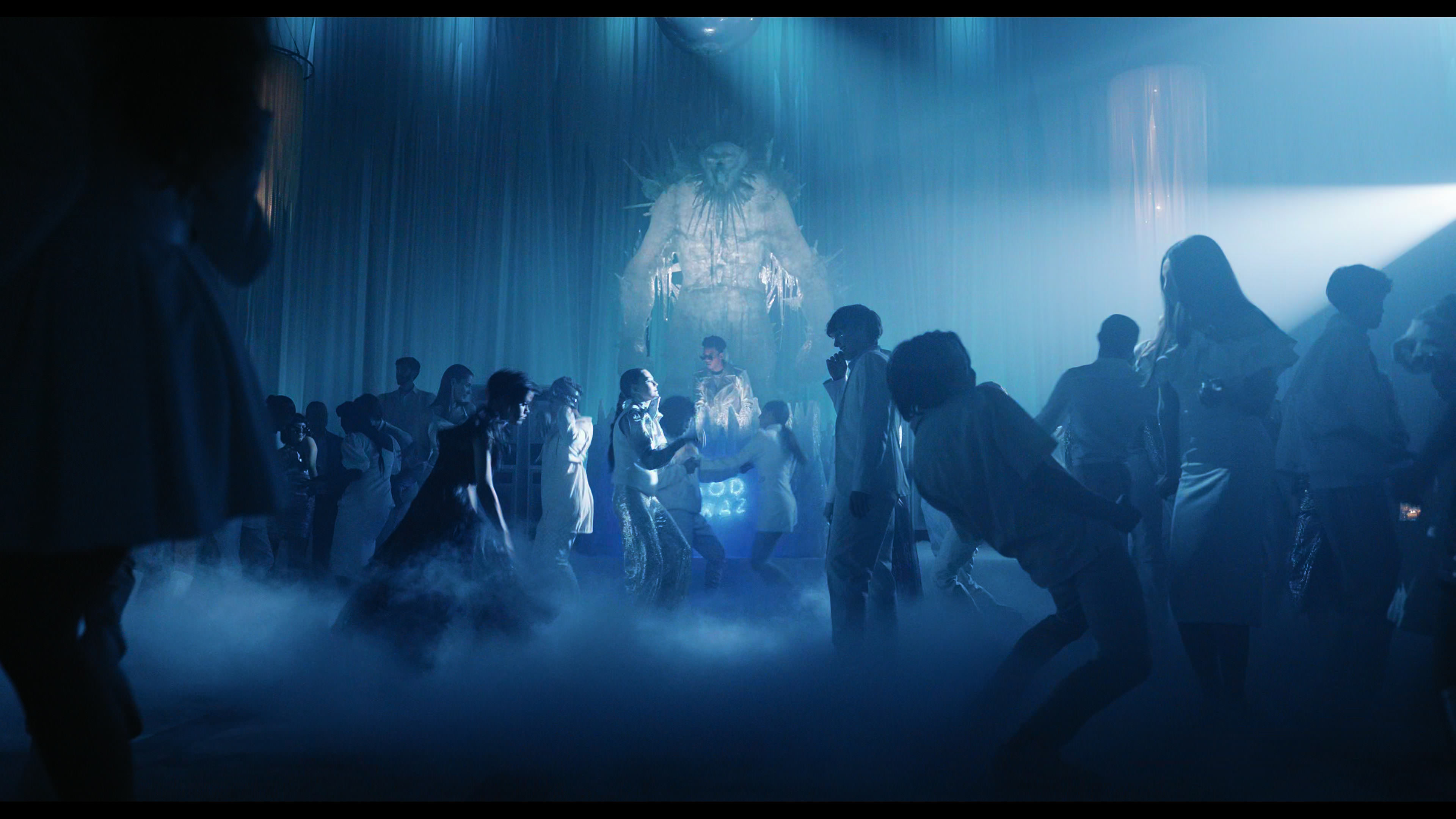 Wednesday S01E04 “Woe What a Night” screencap 4998