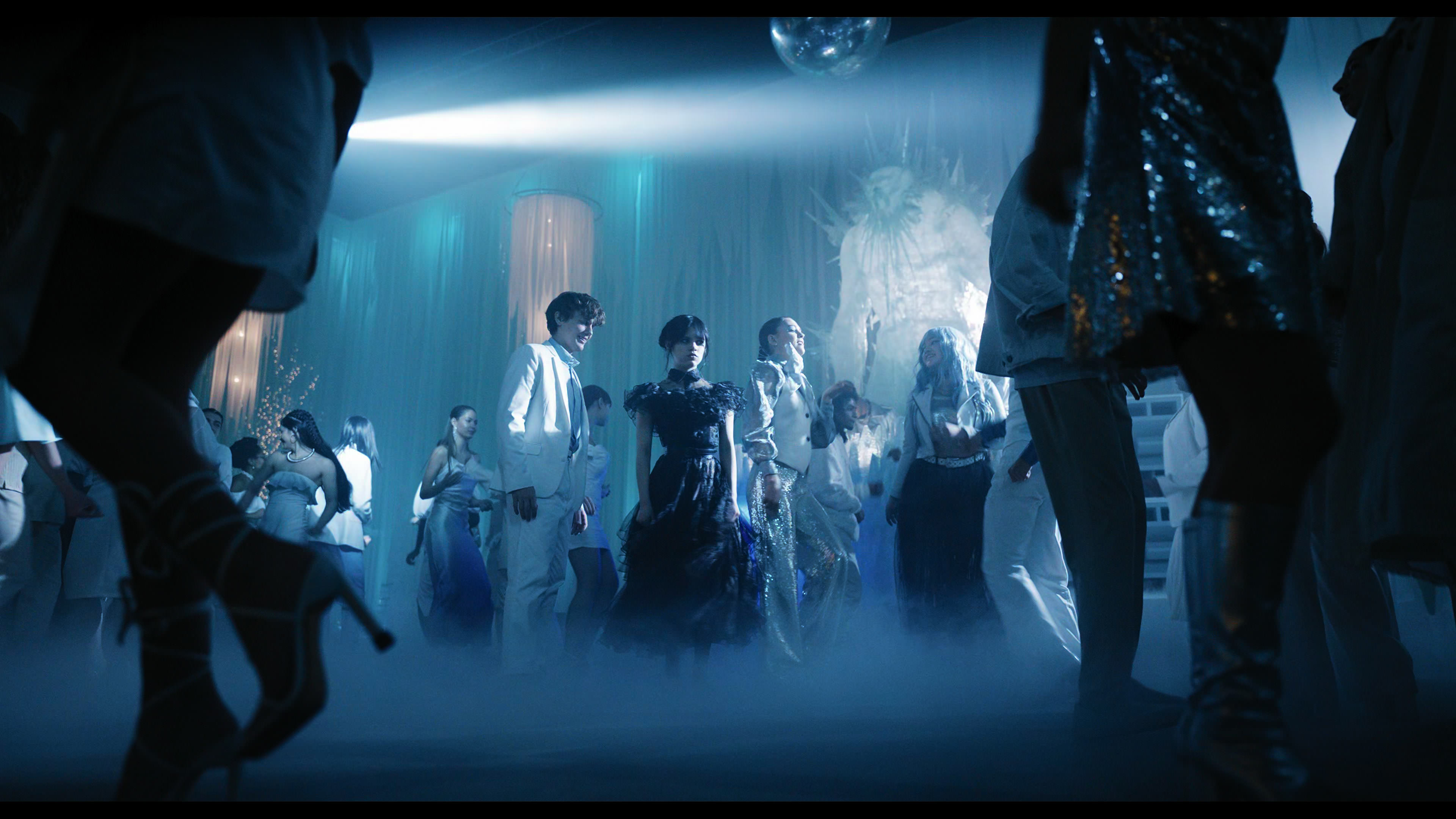 Wednesday S01E04 “Woe What a Night” movie still 5032