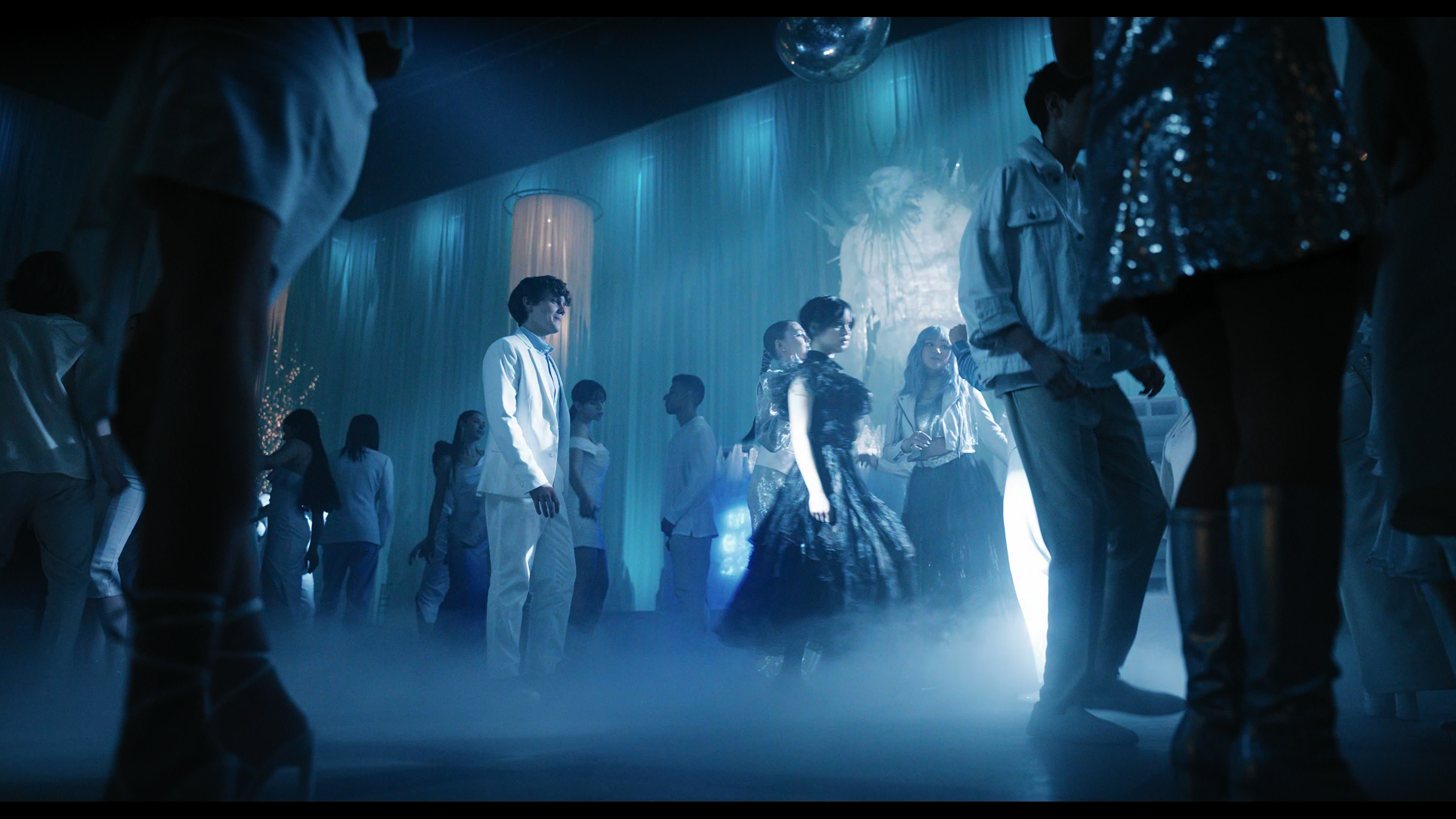 Wednesday S01E04 “Woe What a Night” movie still 5035
