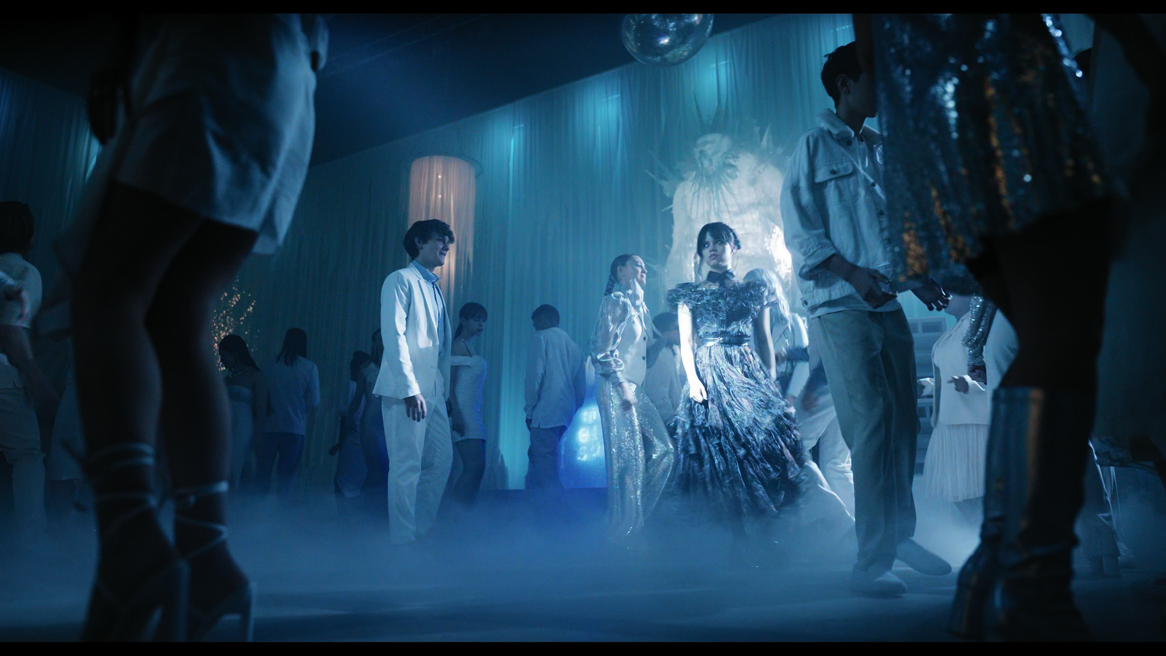 Wednesday S01E04 “Woe What a Night” HD screenshot 5036