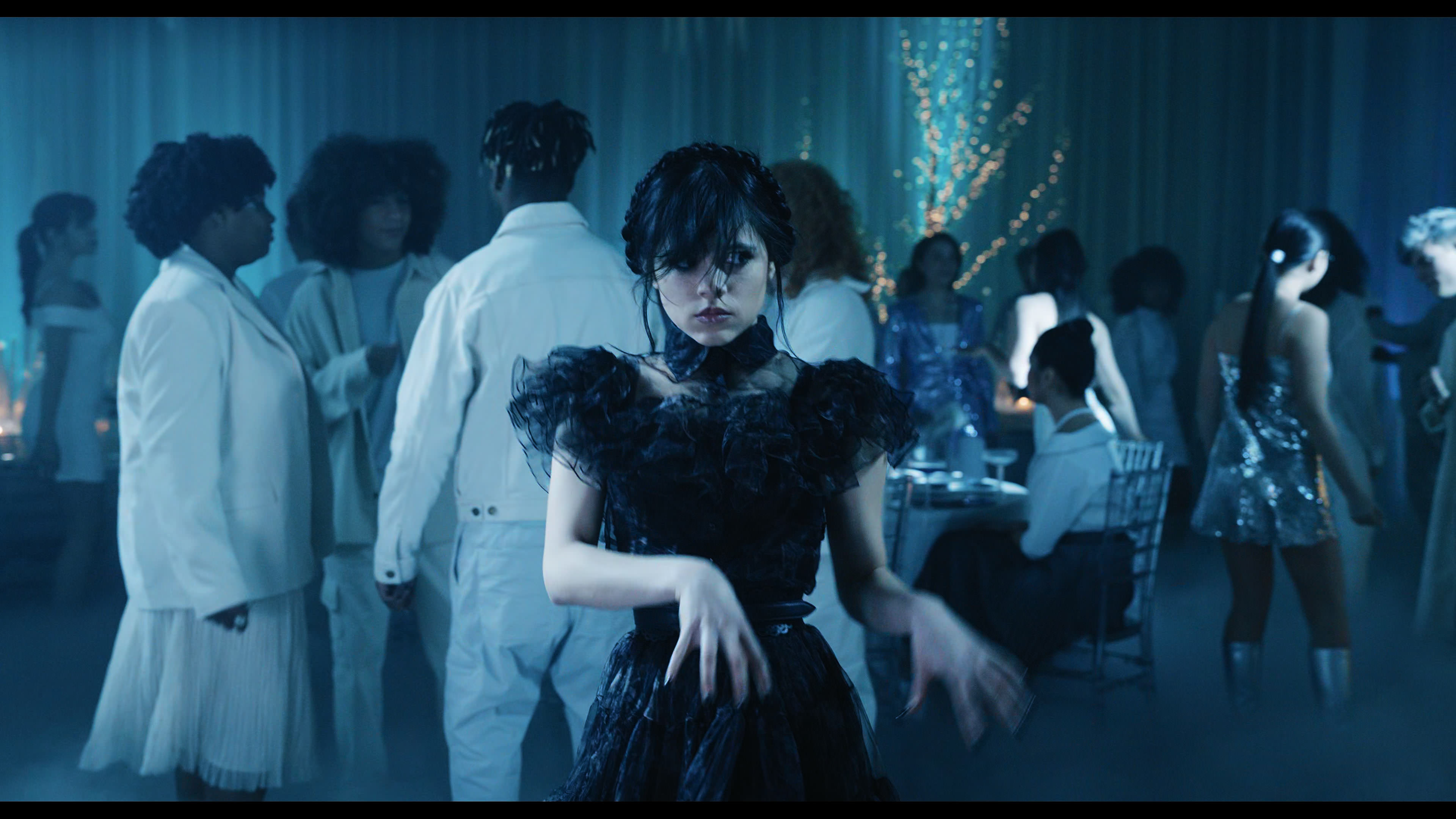Wednesday S01E04 “Woe What a Night” movie still 5068