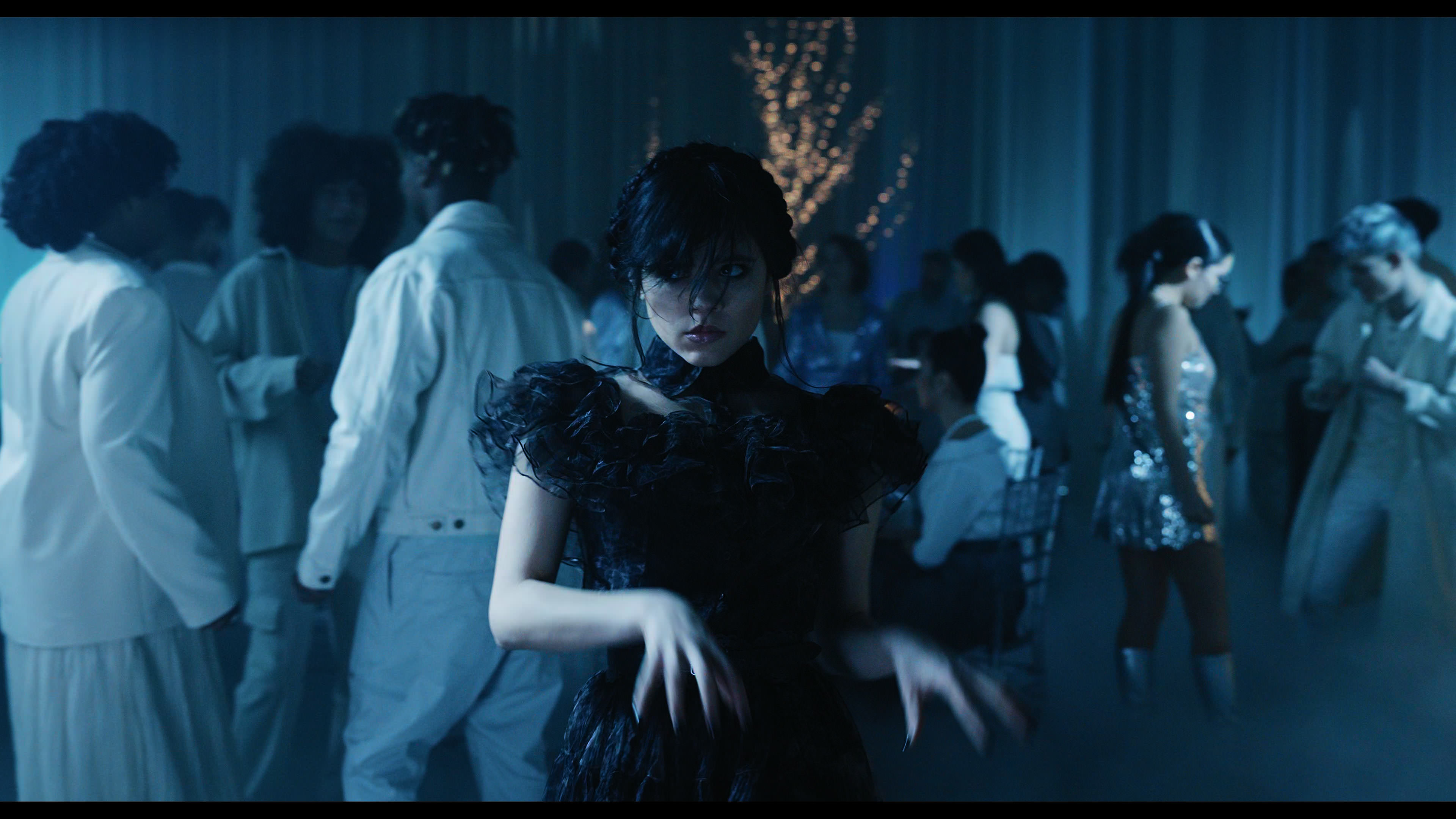 Wednesday S01E04 “Woe What a Night” screencap 5070