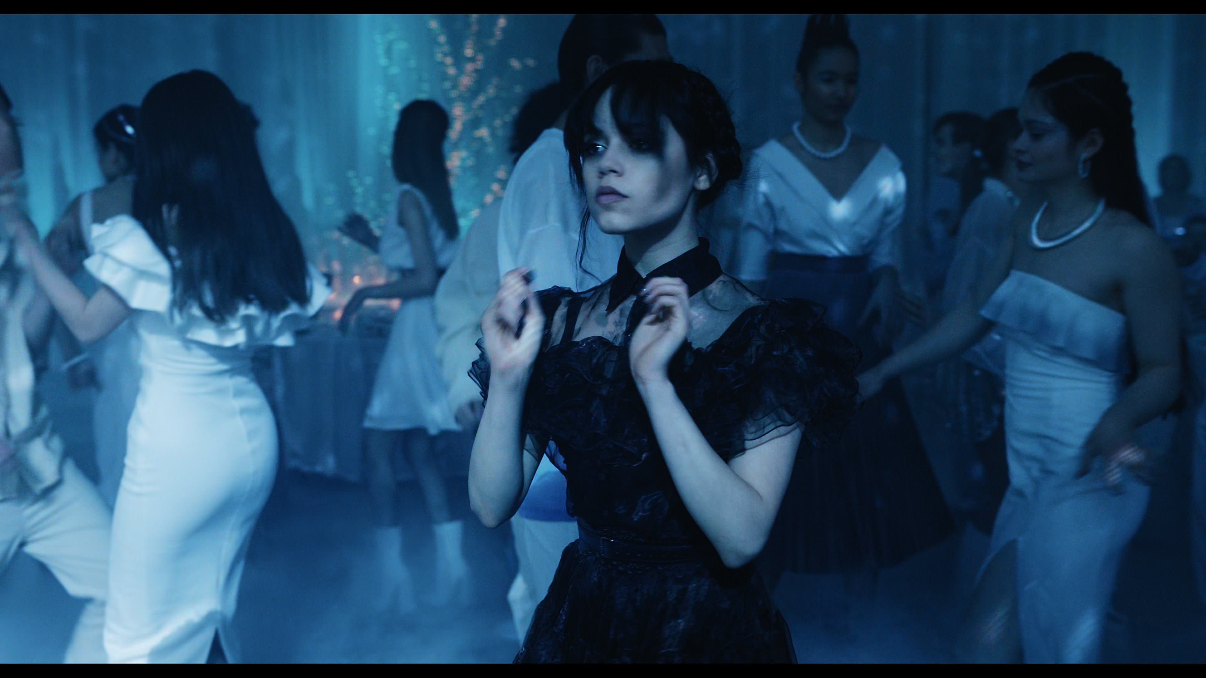 Wednesday S01E04 “Woe What a Night” screencap 5091