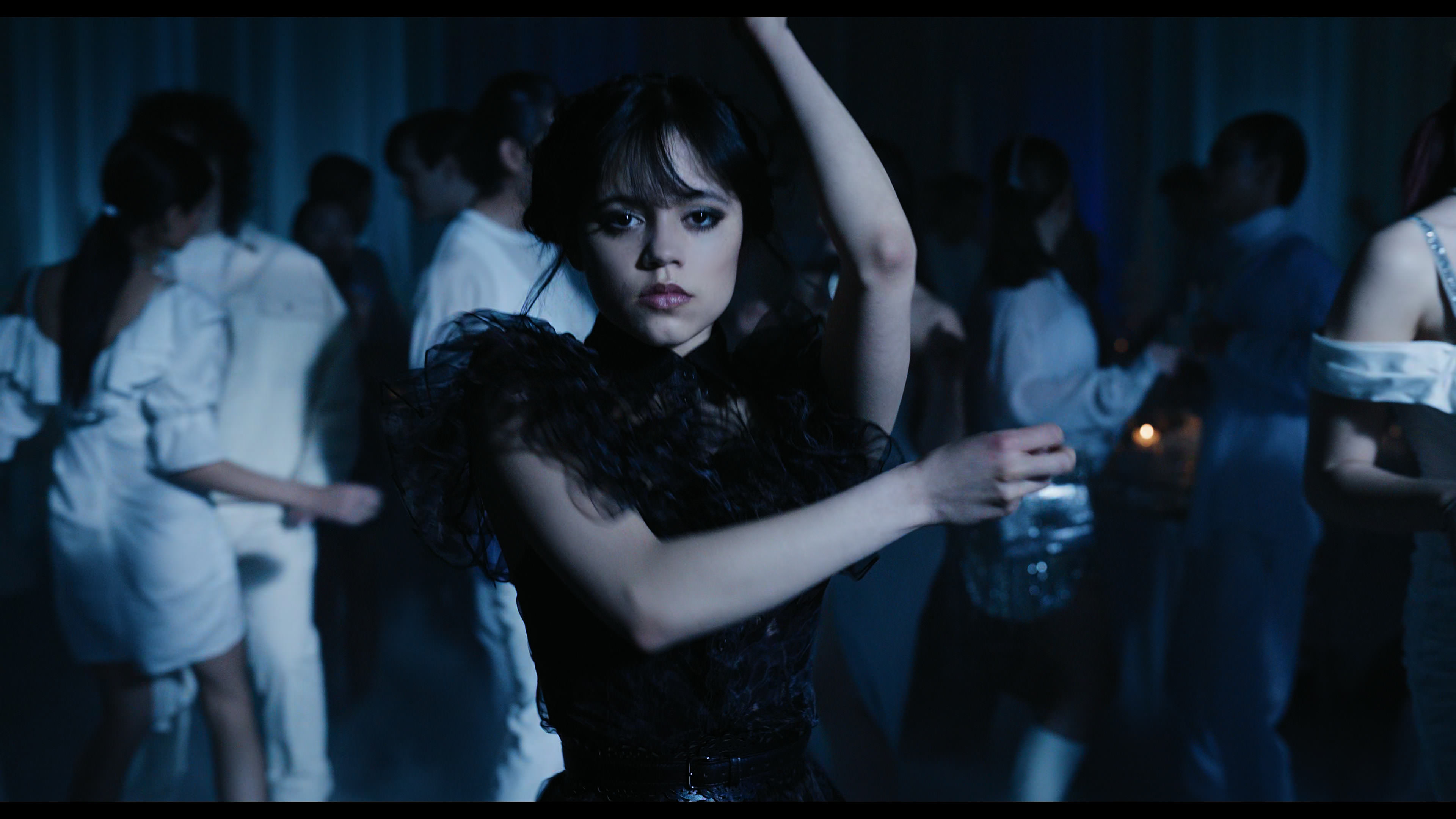 Wednesday S01E04 “Woe What a Night” screencap 5100