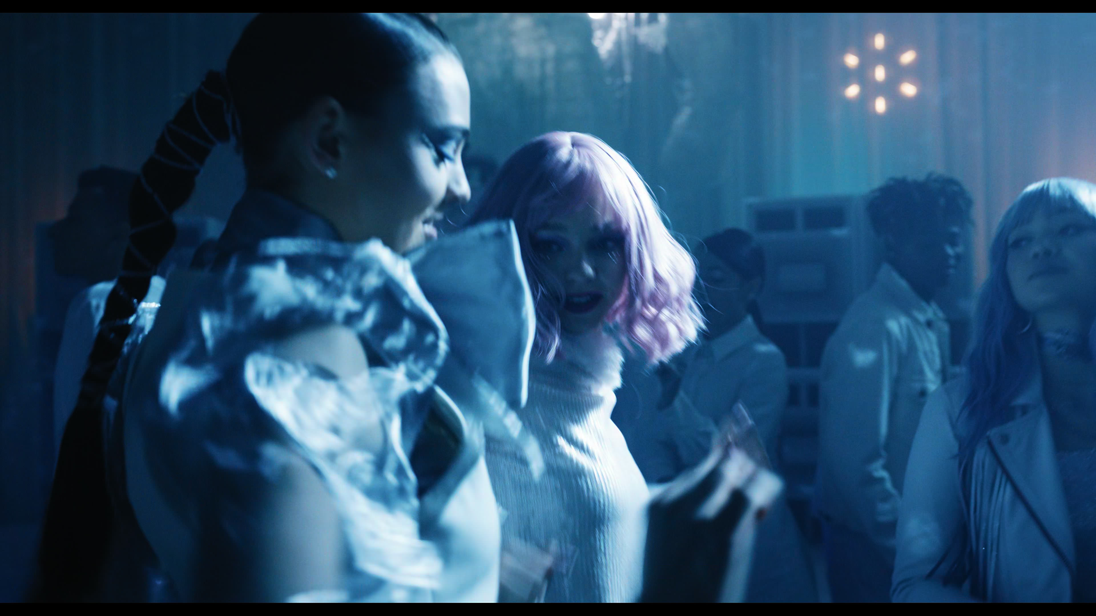 Wednesday S01E04 “Woe What a Night” screencap 5187