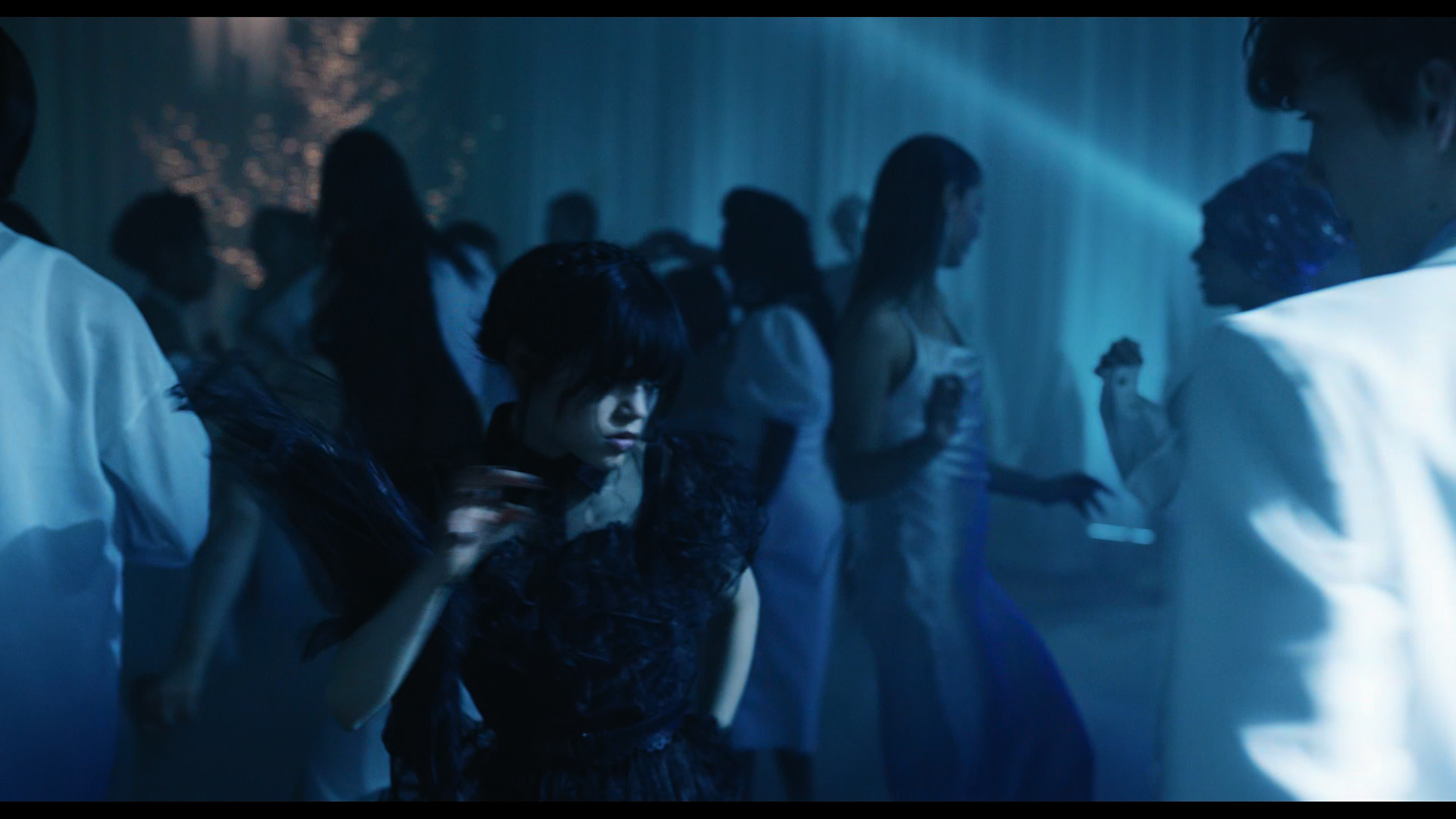 Wednesday S01E04 “Woe What a Night” screencap 5196