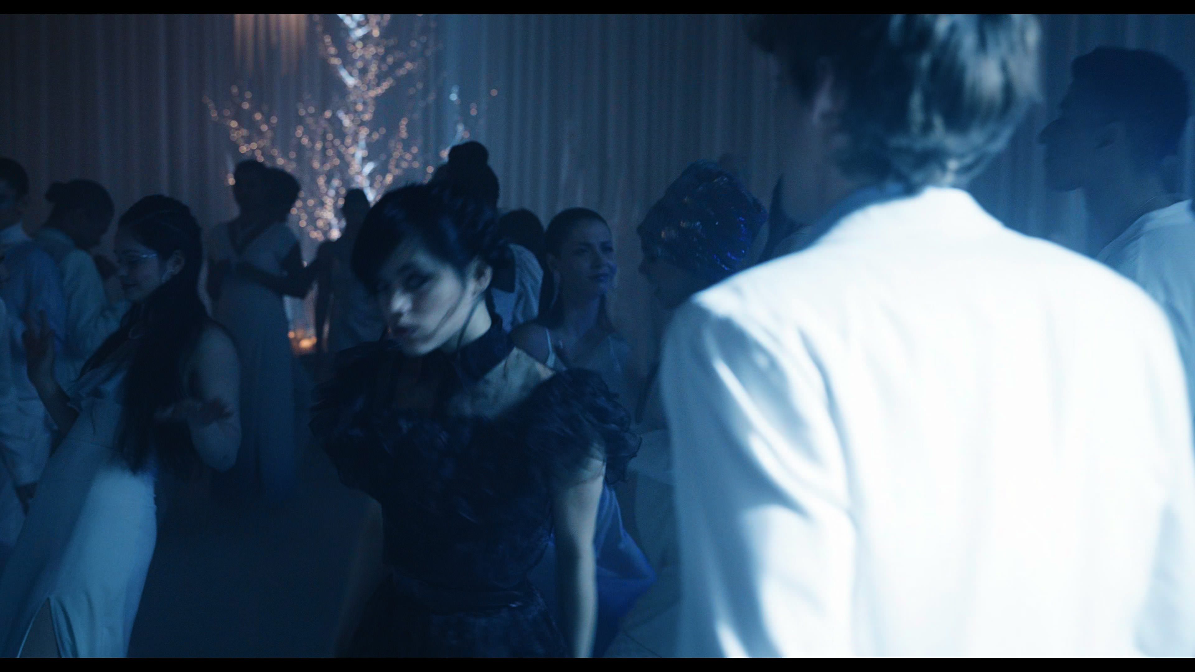 Wednesday S01E04 “Woe What a Night” HD screenshot 5210