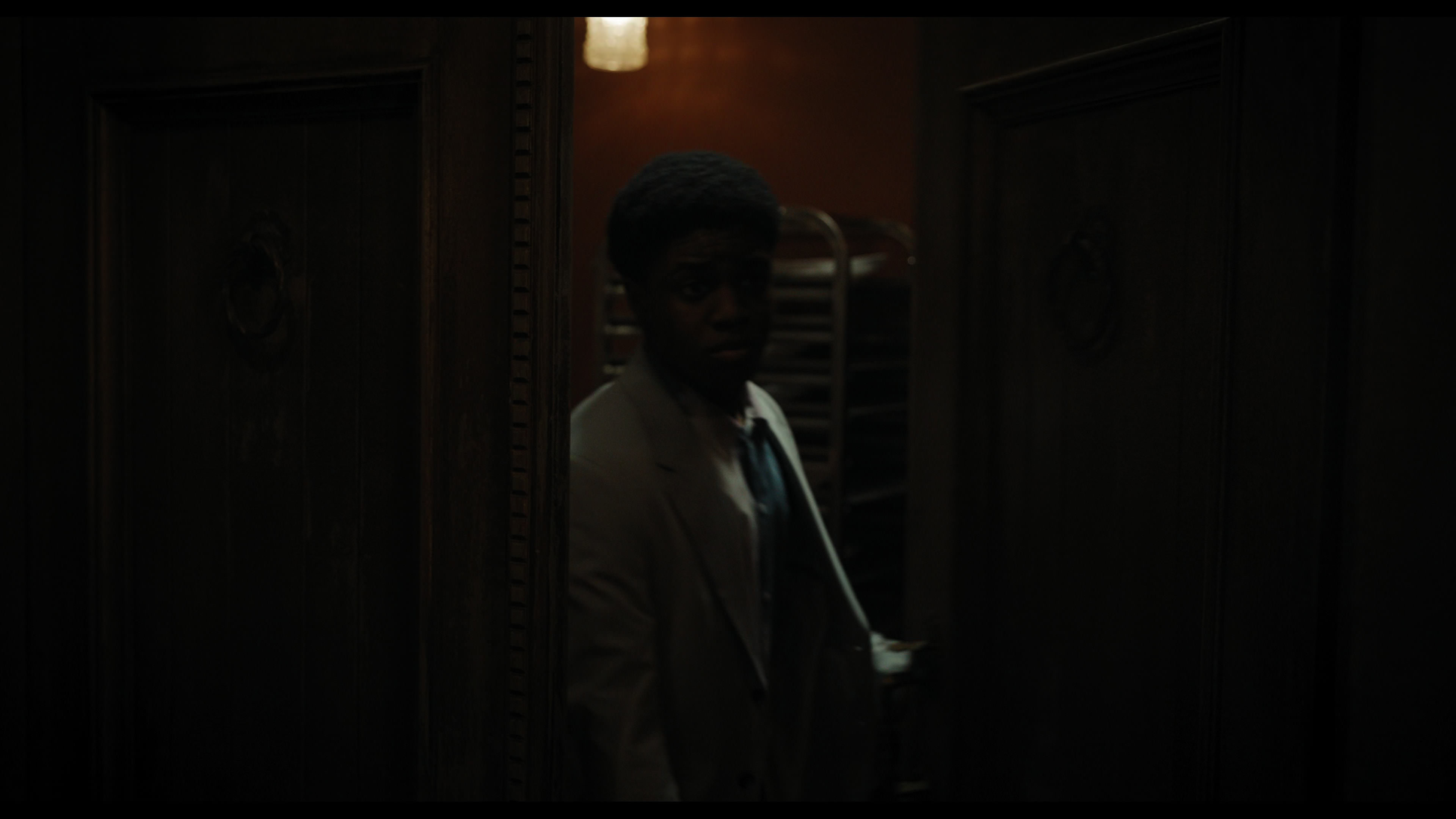 Wednesday S01E04 “Woe What a Night” screencap 5355