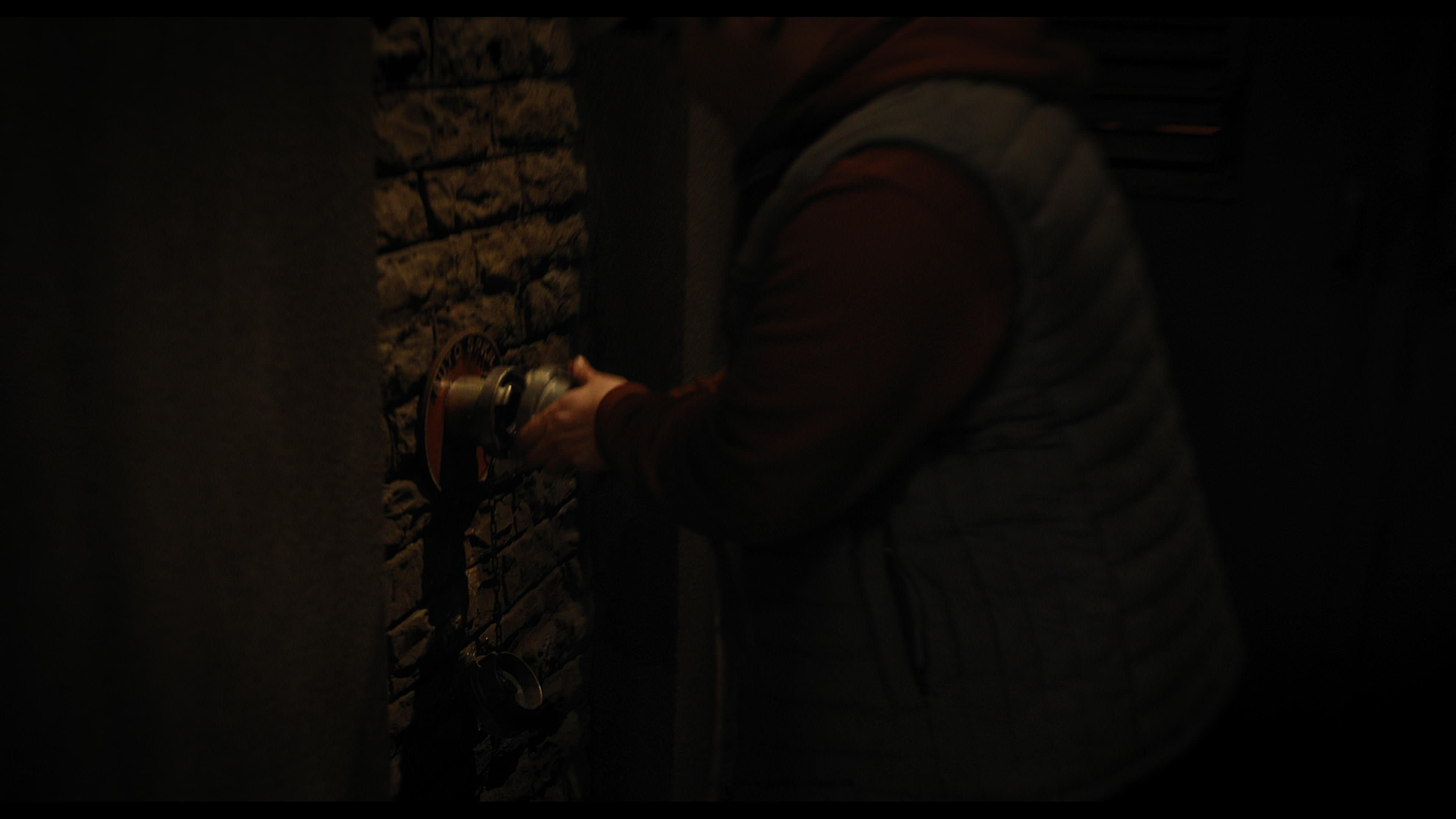 Wednesday S01E04 “Woe What a Night” screencap 5394