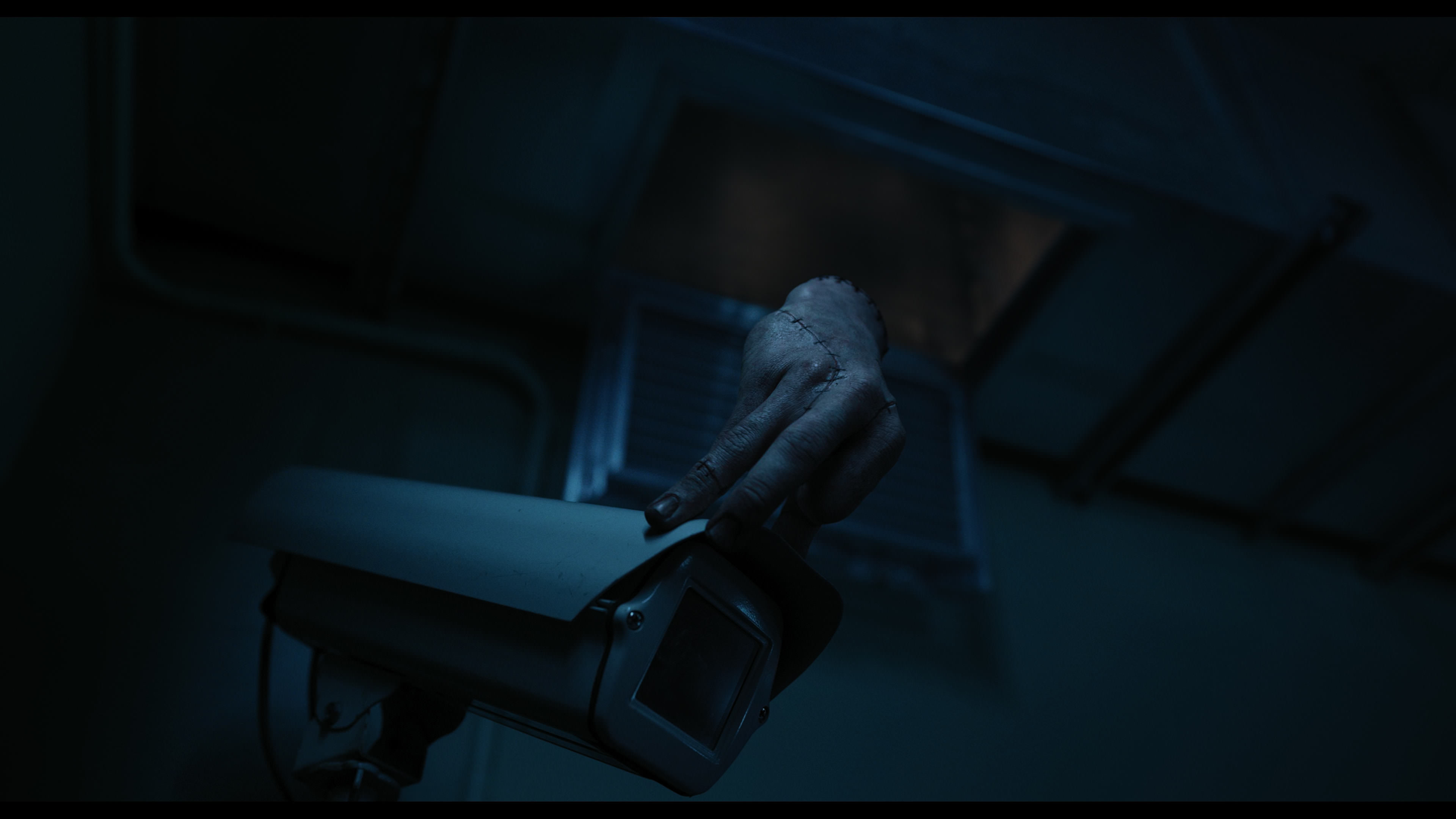 Wednesday S01E04 “Woe What a Night” screencap 54