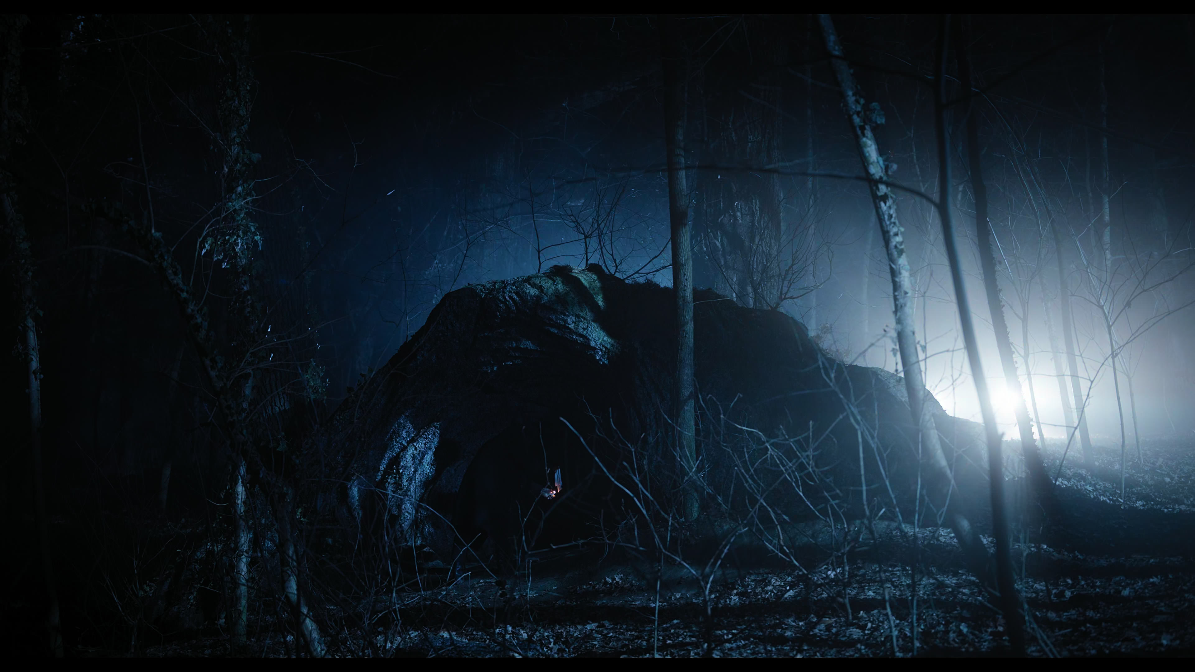 Wednesday S01E04 “Woe What a Night” screencap 5445