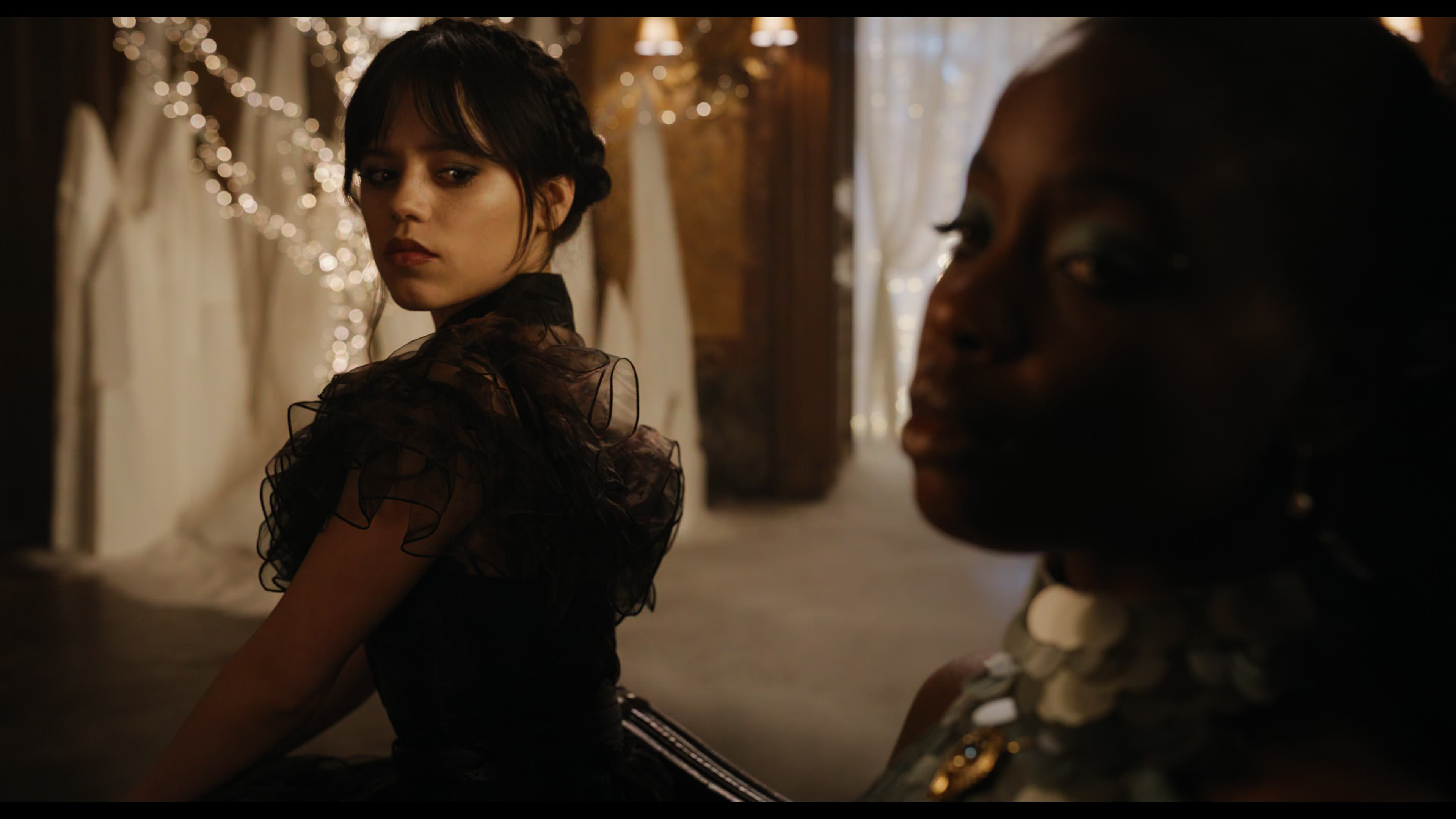 Wednesday S01E04 “Woe What a Night” HD screenshot 5531