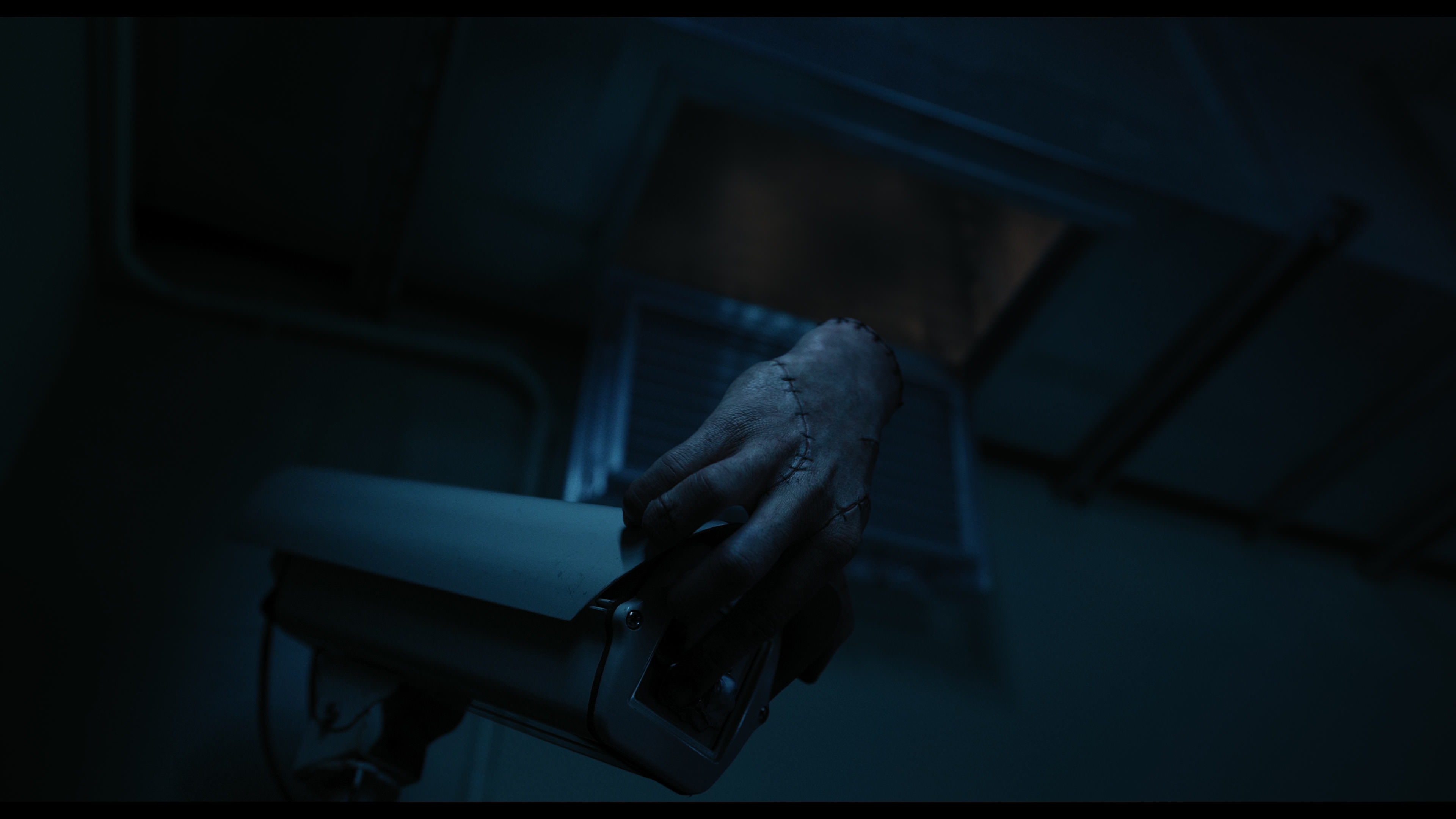 Wednesday S01E04 “Woe What a Night” screencap 57