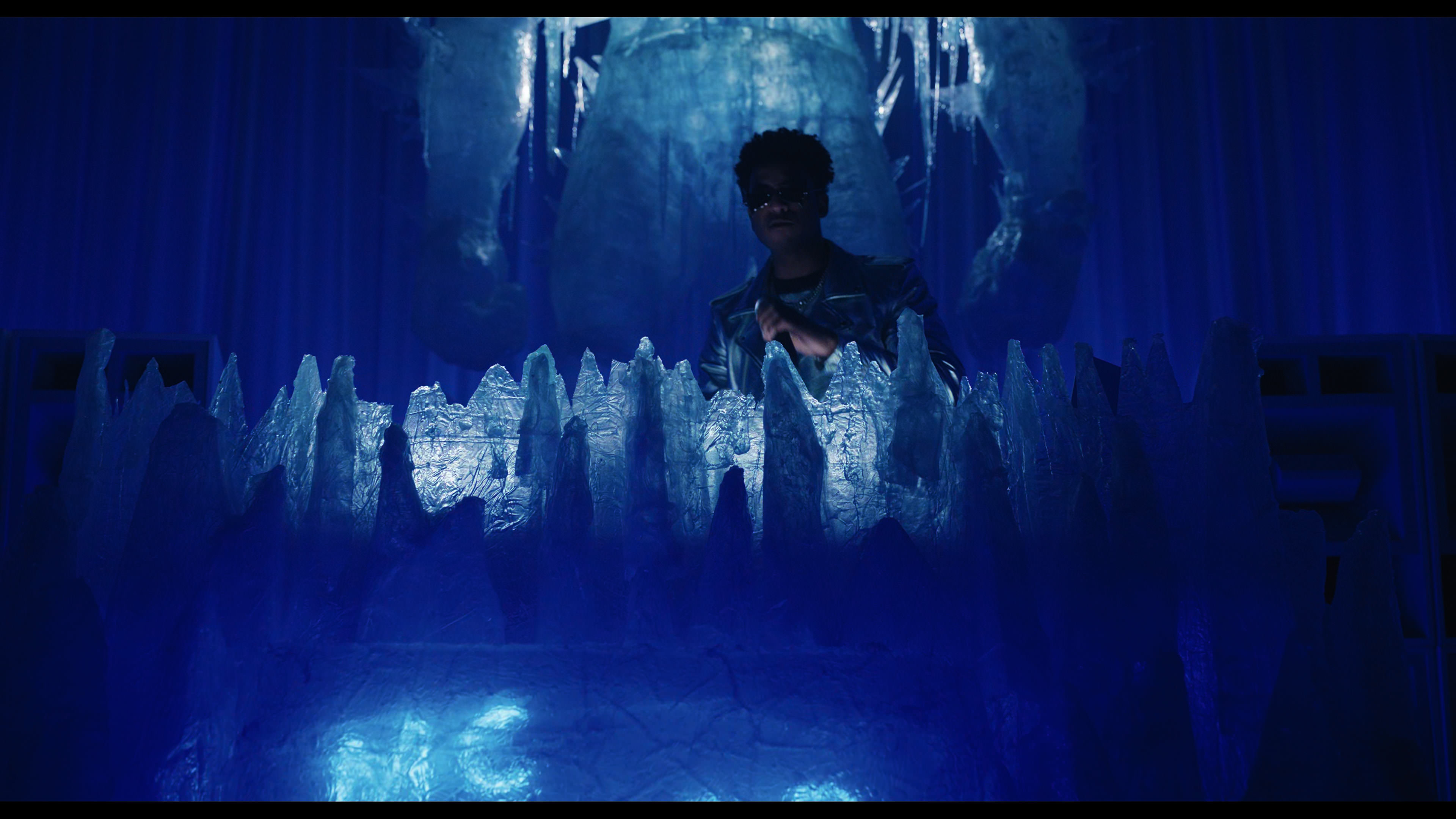 Wednesday S01E04 “Woe What a Night” movie still 5803