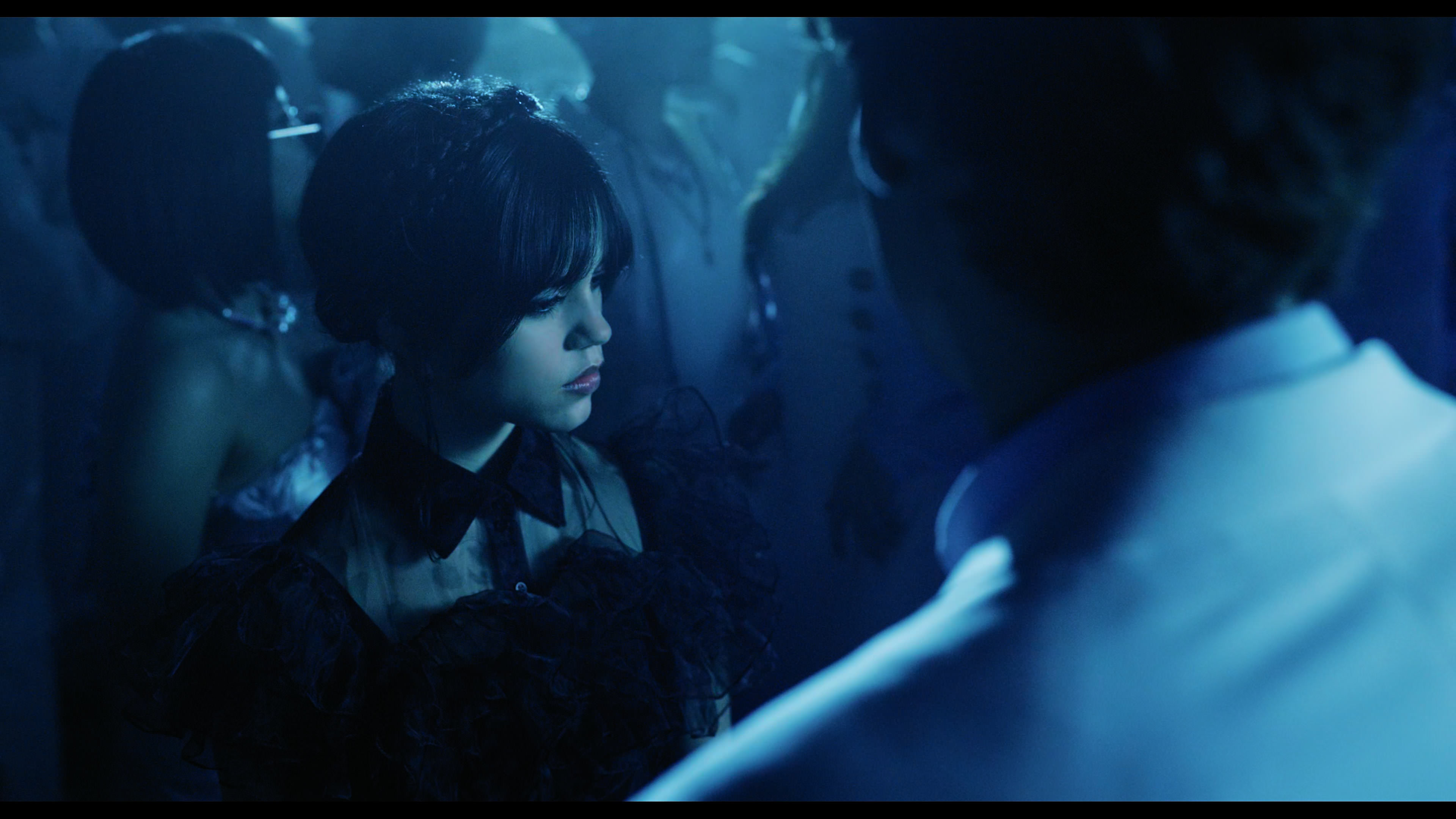 Wednesday S01E04 “Woe What a Night” screencap 5838
