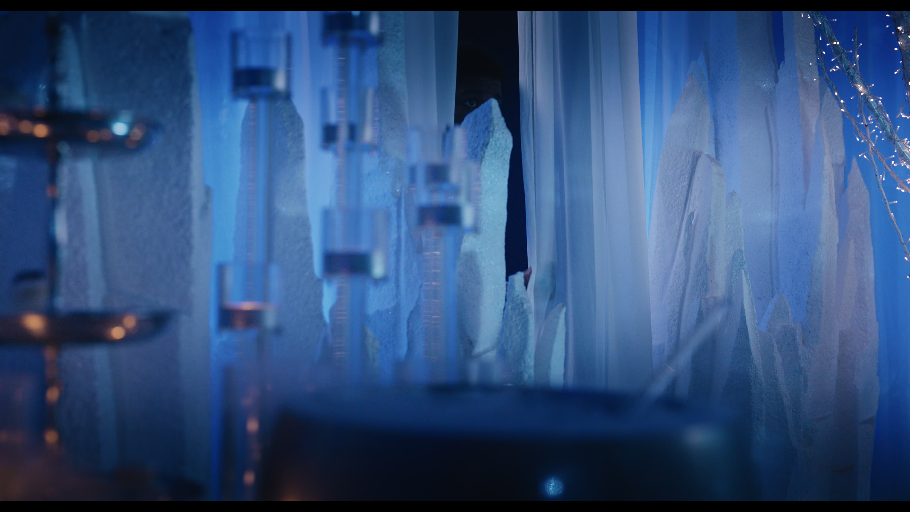 Wednesday S01E04 “Woe What a Night” screencap 5856