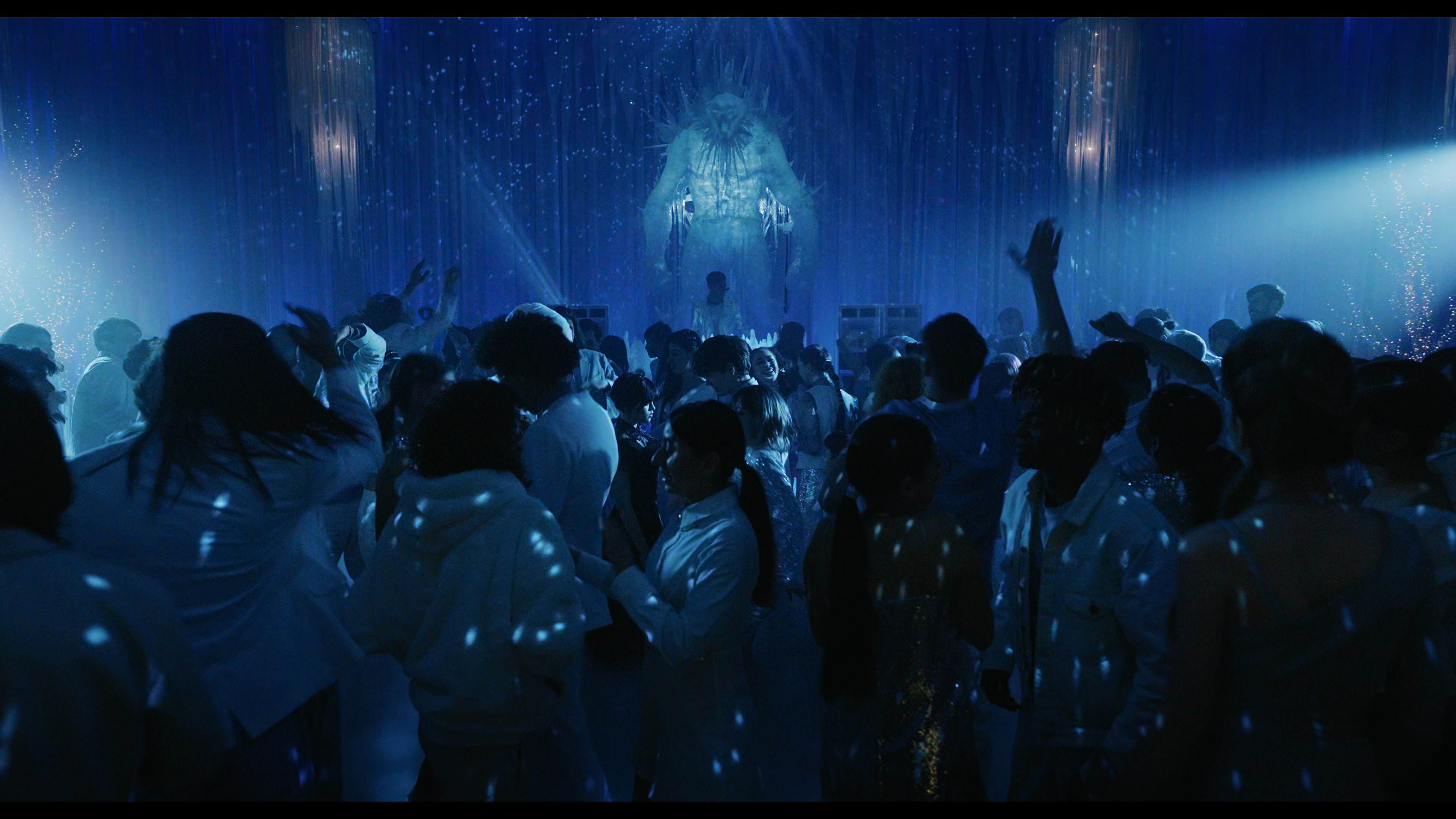 Wednesday S01E04 “Woe What a Night” movie still 5869