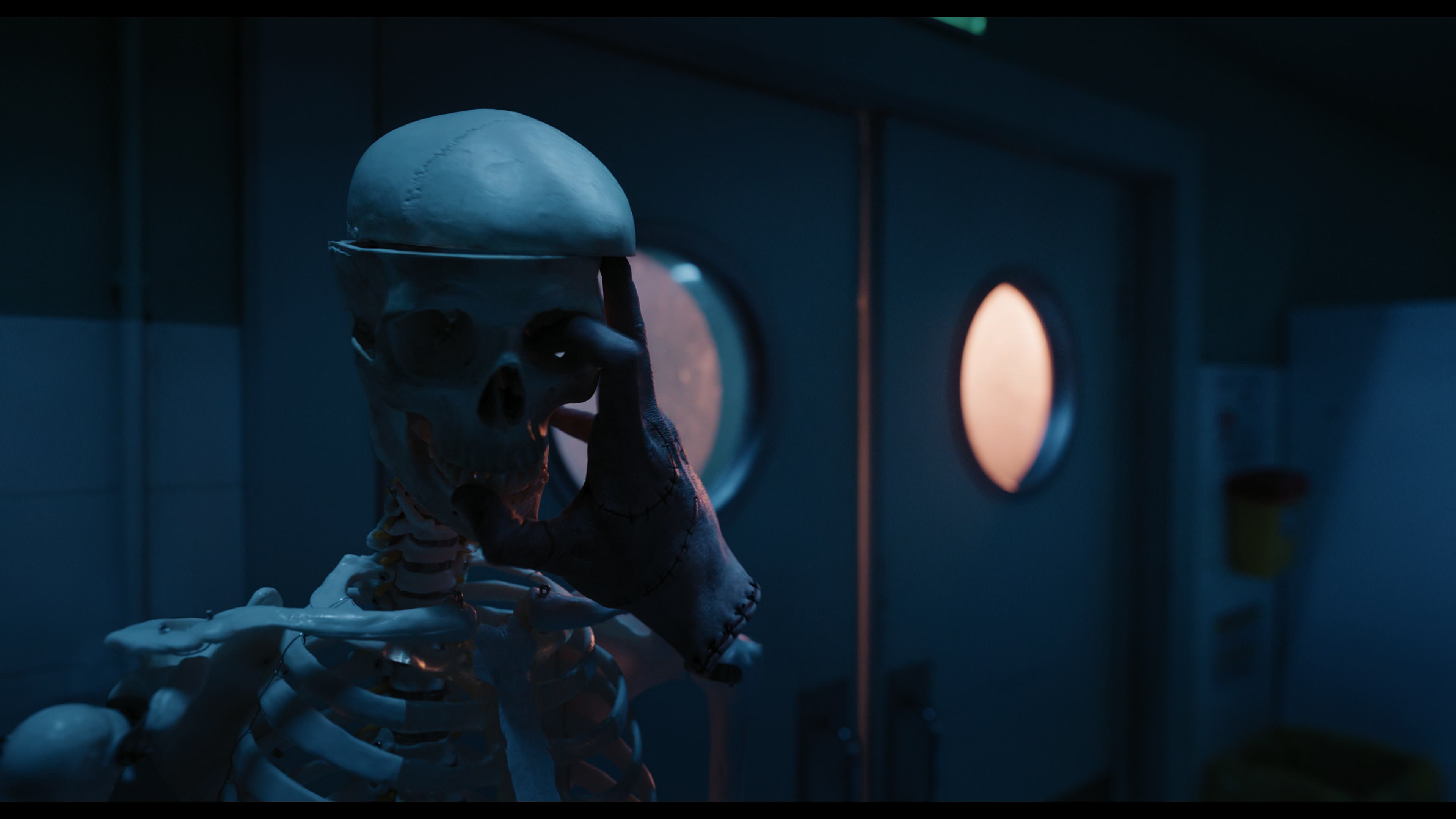 Wednesday S01E04 “Woe What a Night” HD screenshot 587