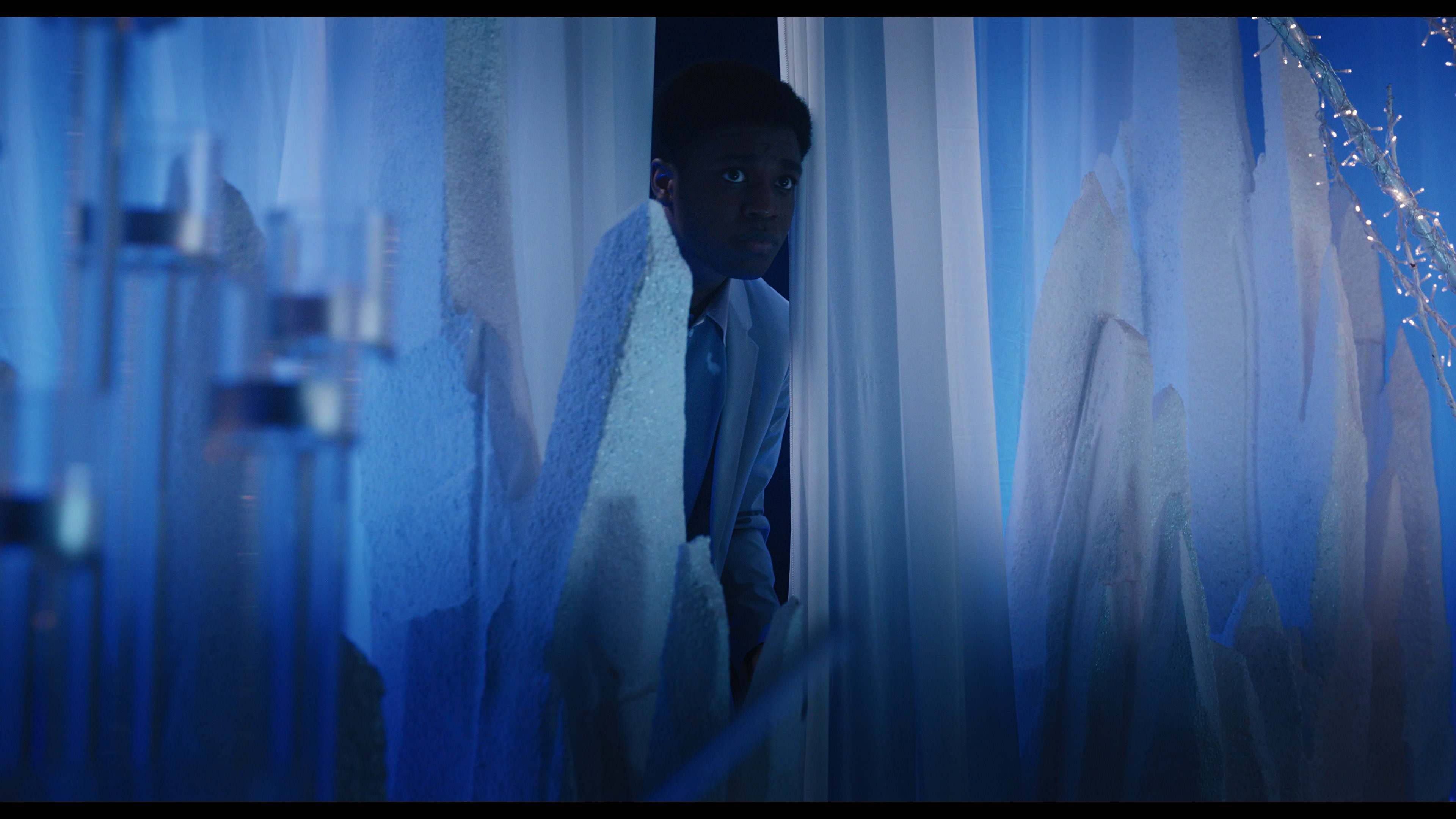 Wednesday S01E04 “Woe What a Night” movie still 5890