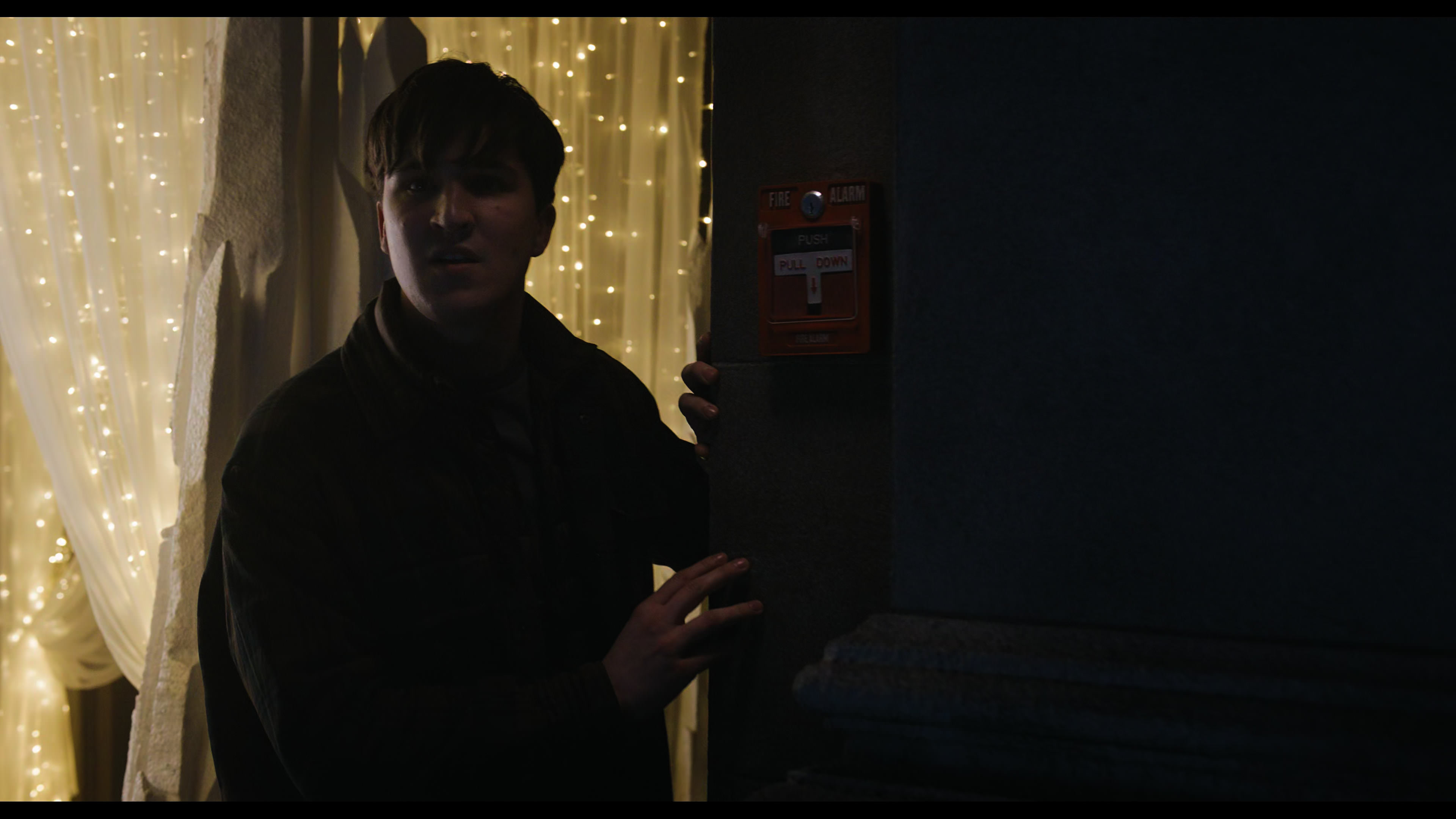 Wednesday S01E04 “Woe What a Night” screencap 5892