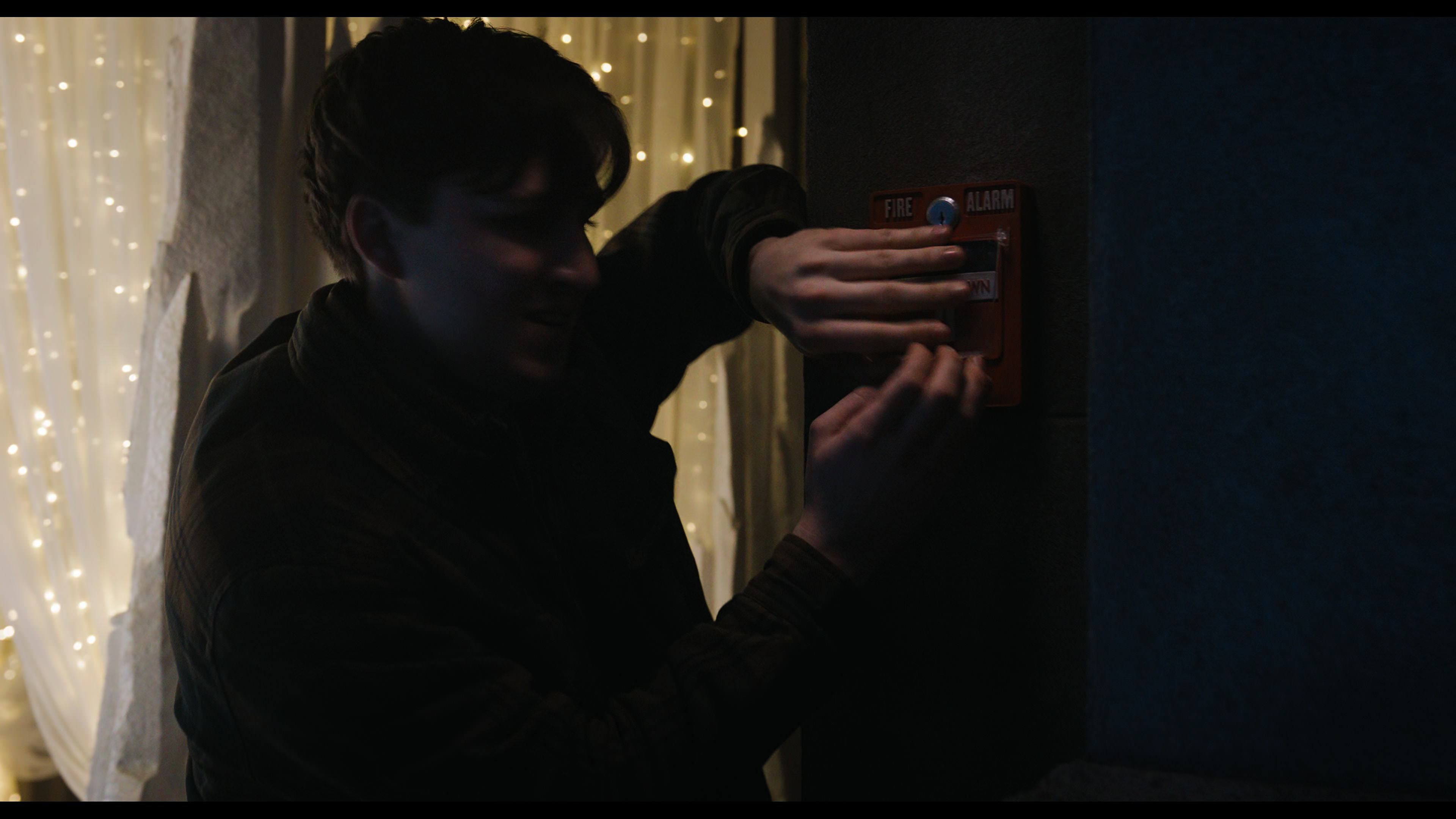 Wednesday S01E04 “Woe What a Night” screencap 5895
