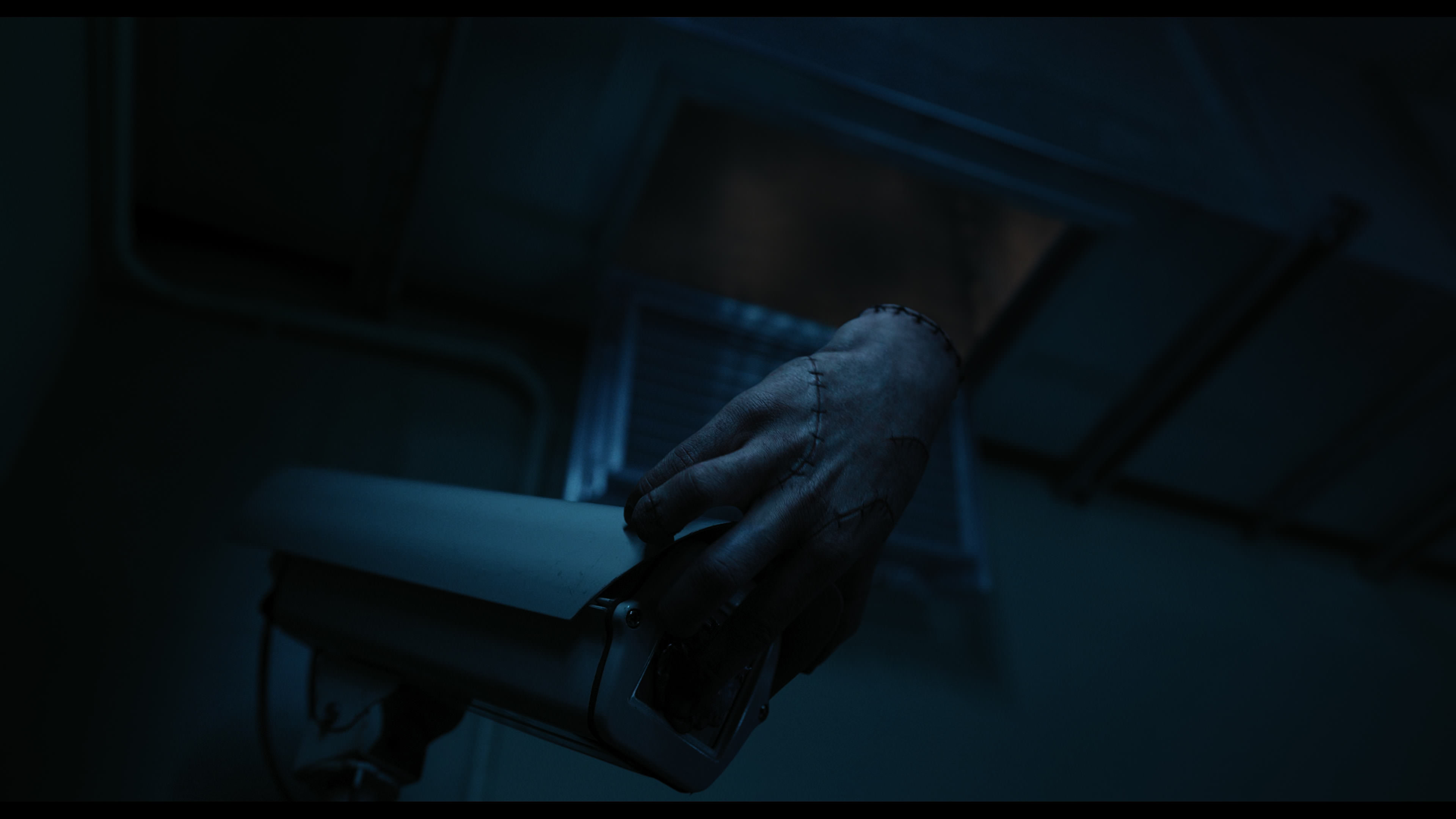 Wednesday S01E04 “Woe What a Night” HD screenshot 59