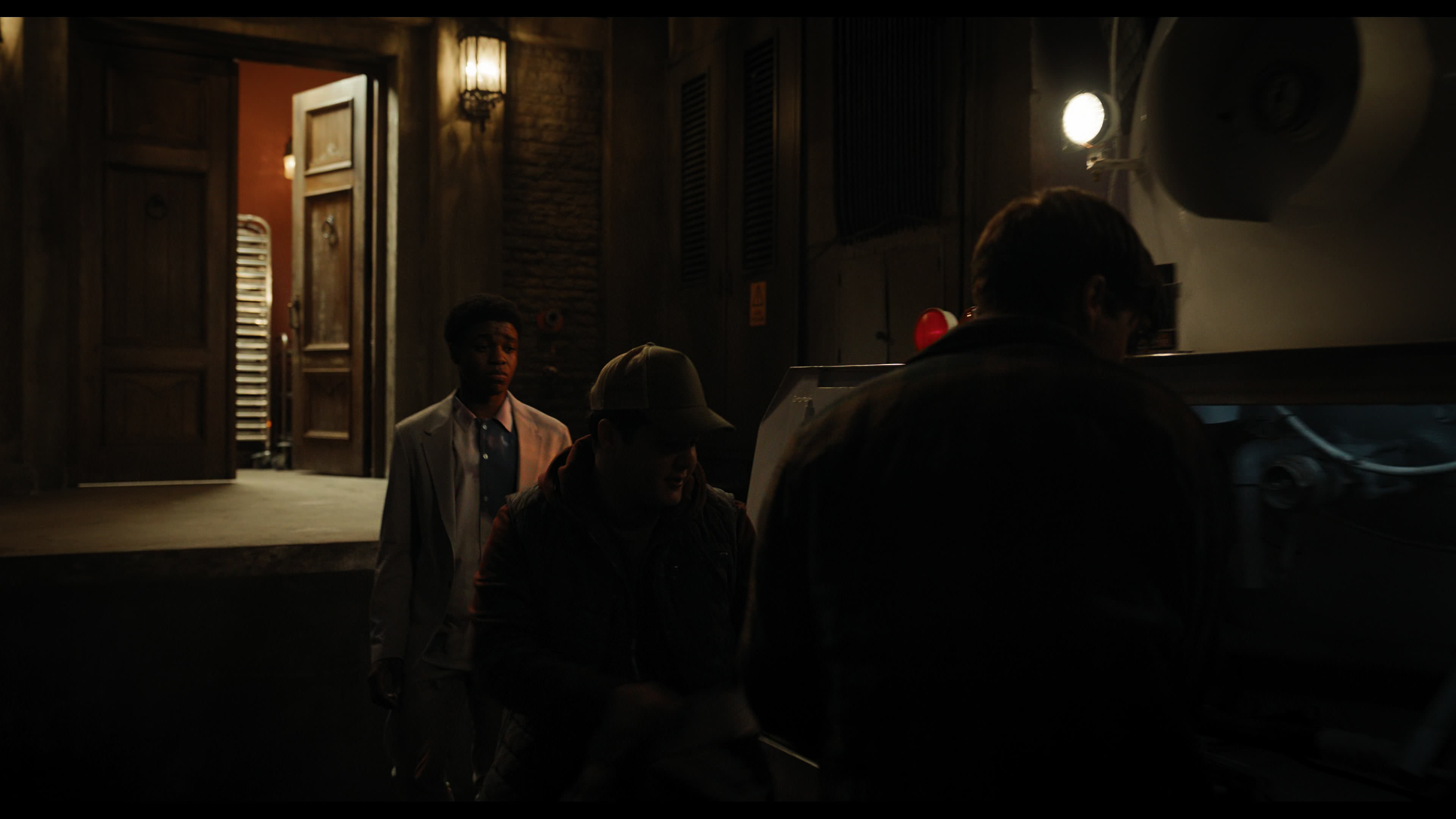 Wednesday S01E04 “Woe What a Night” HD screenshot 6161