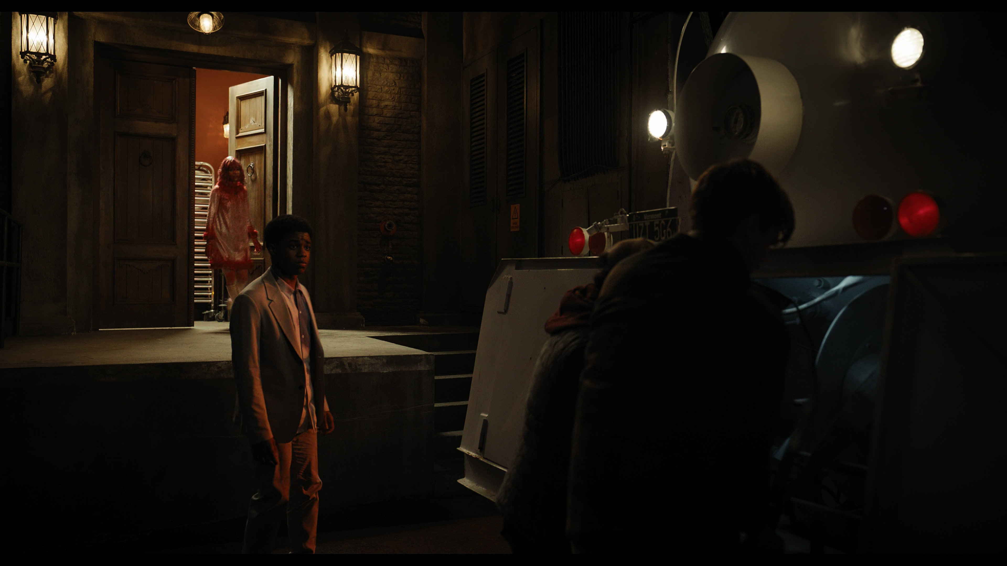 Wednesday S01E04 “Woe What a Night” screencap 6165
