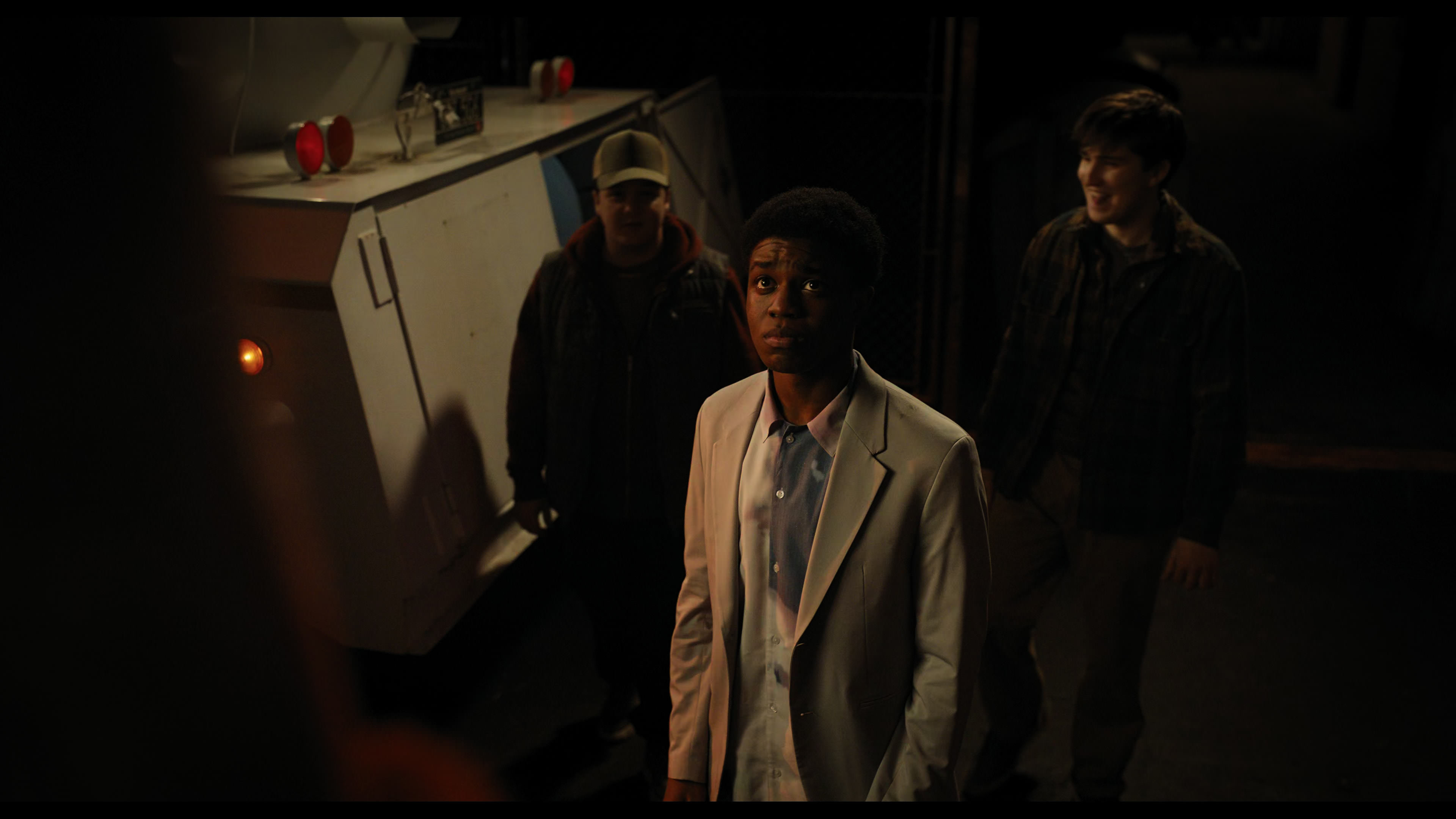 Wednesday S01E04 “Woe What a Night” screencap 6180