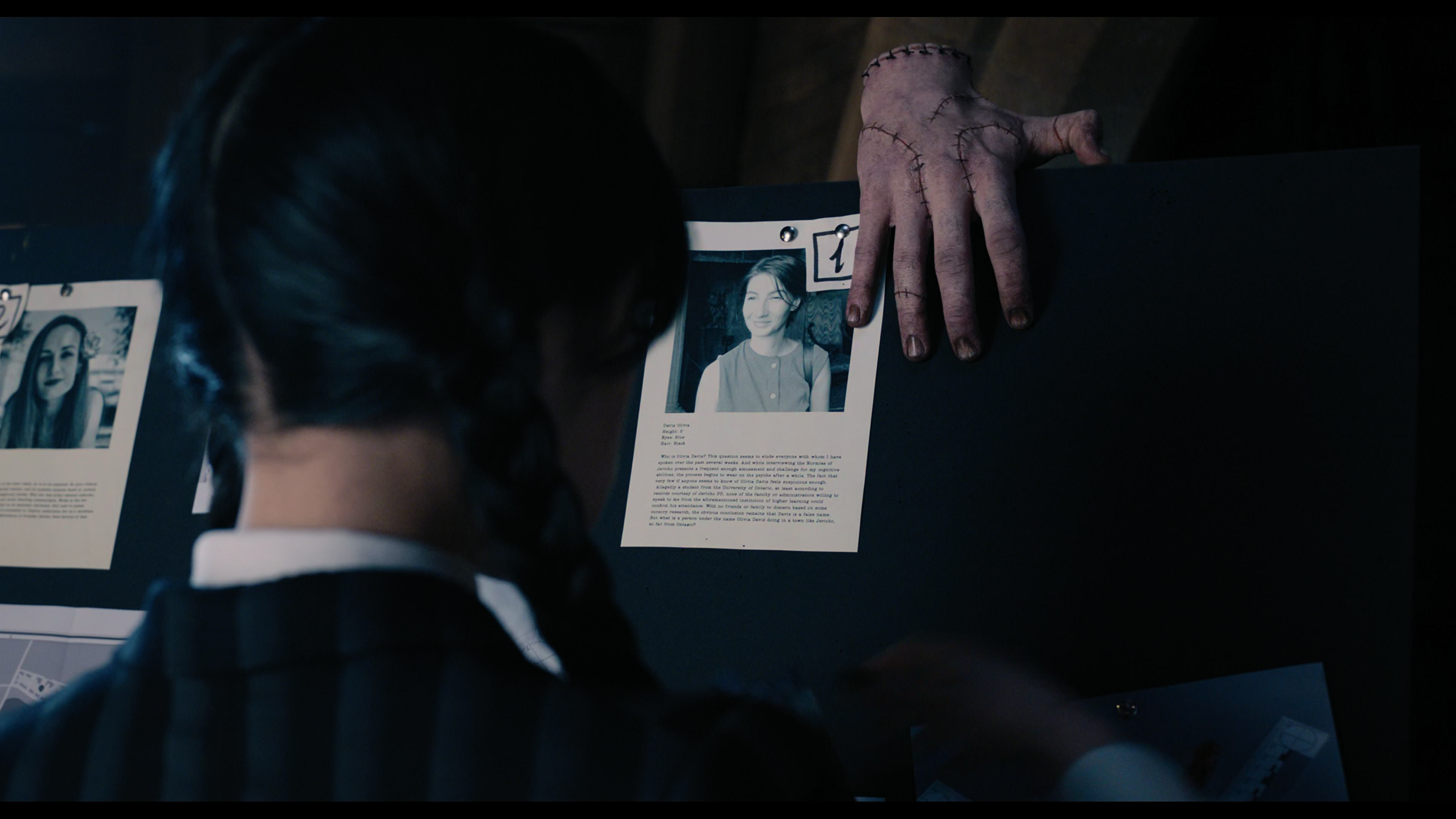 Wednesday S01E04 “Woe What a Night” screencap 699