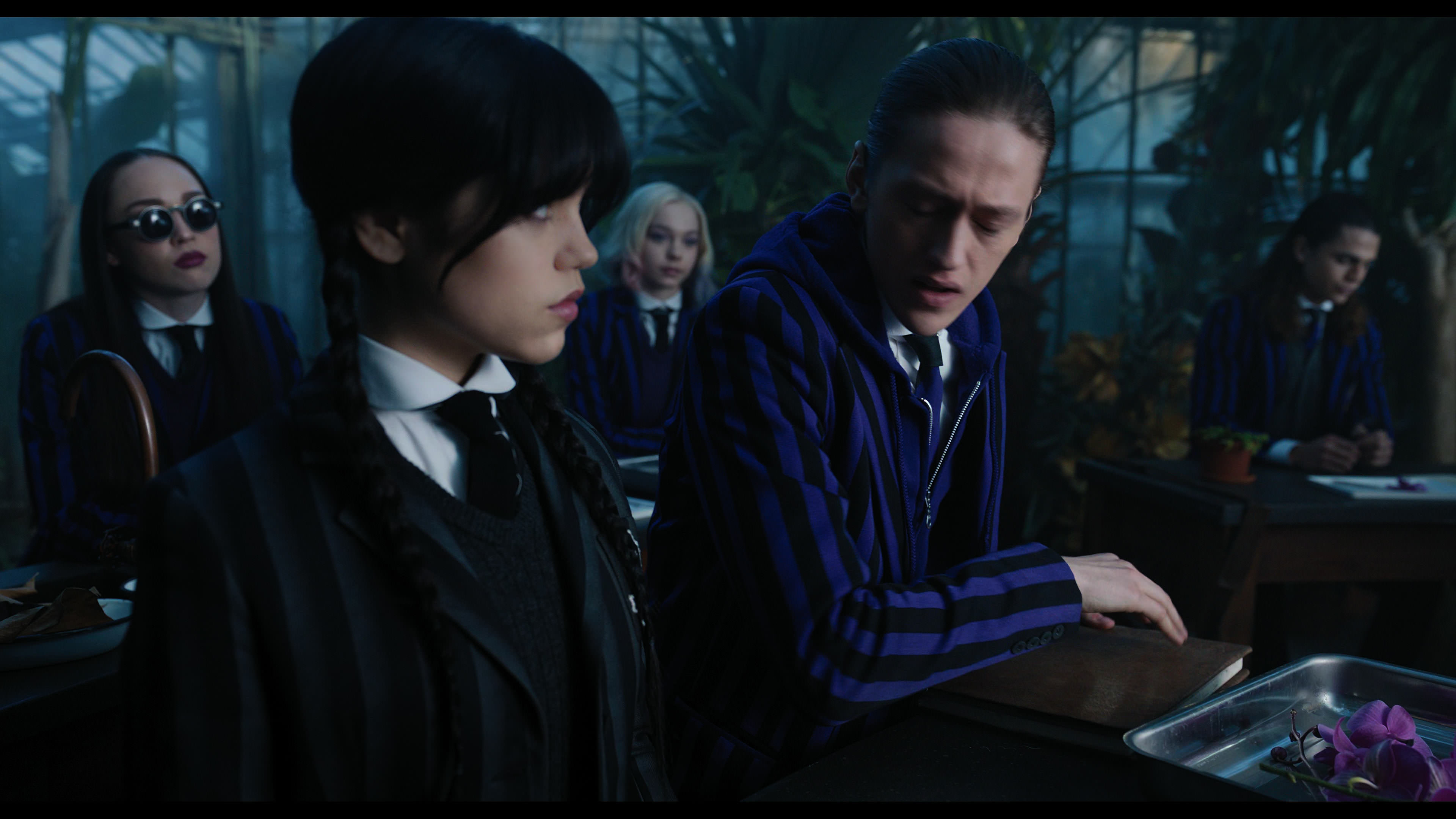 Wednesday S01E04 “Woe What a Night” screencap 816