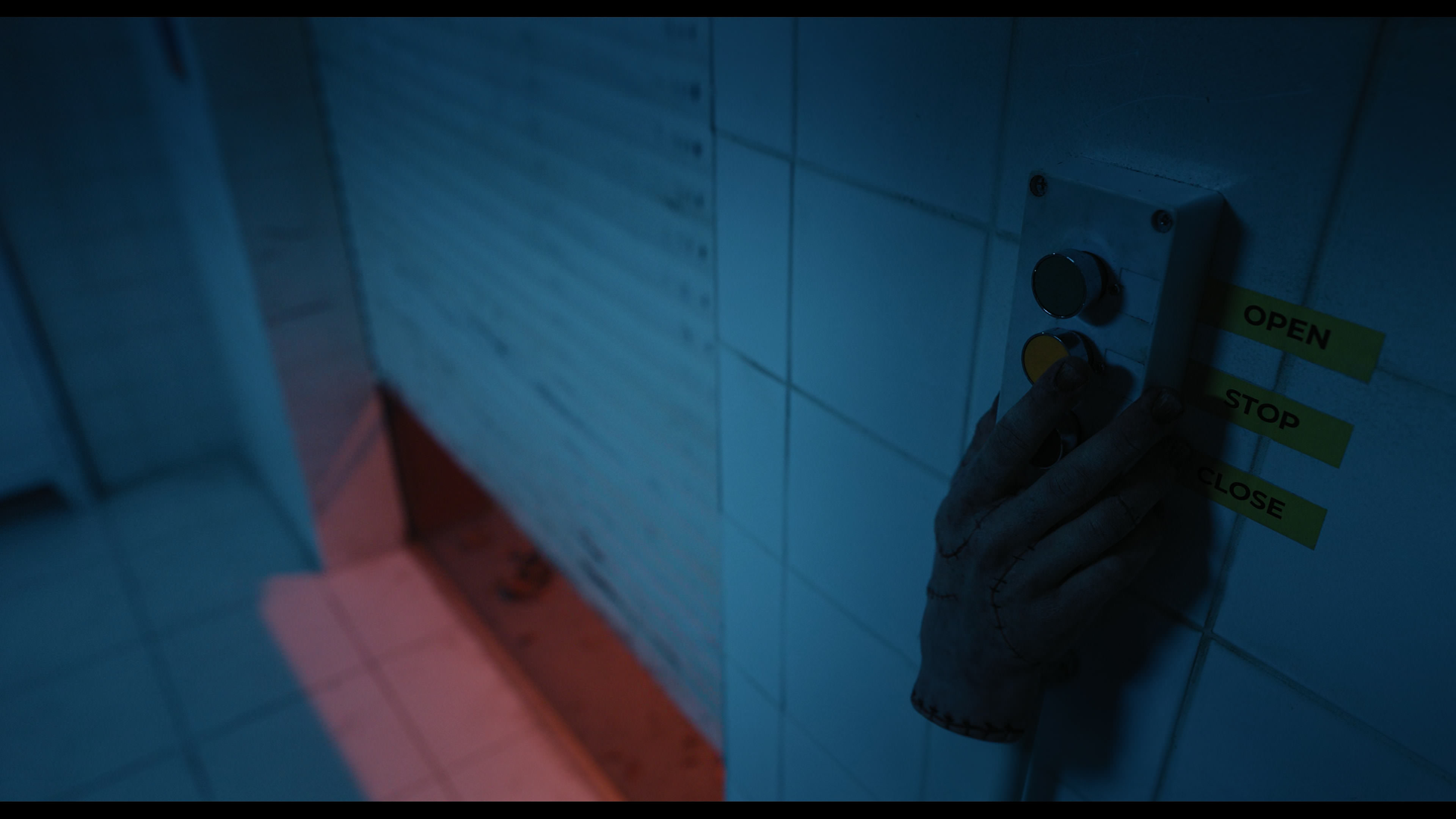 Wednesday S01E04 “Woe What a Night” HD screenshot 86