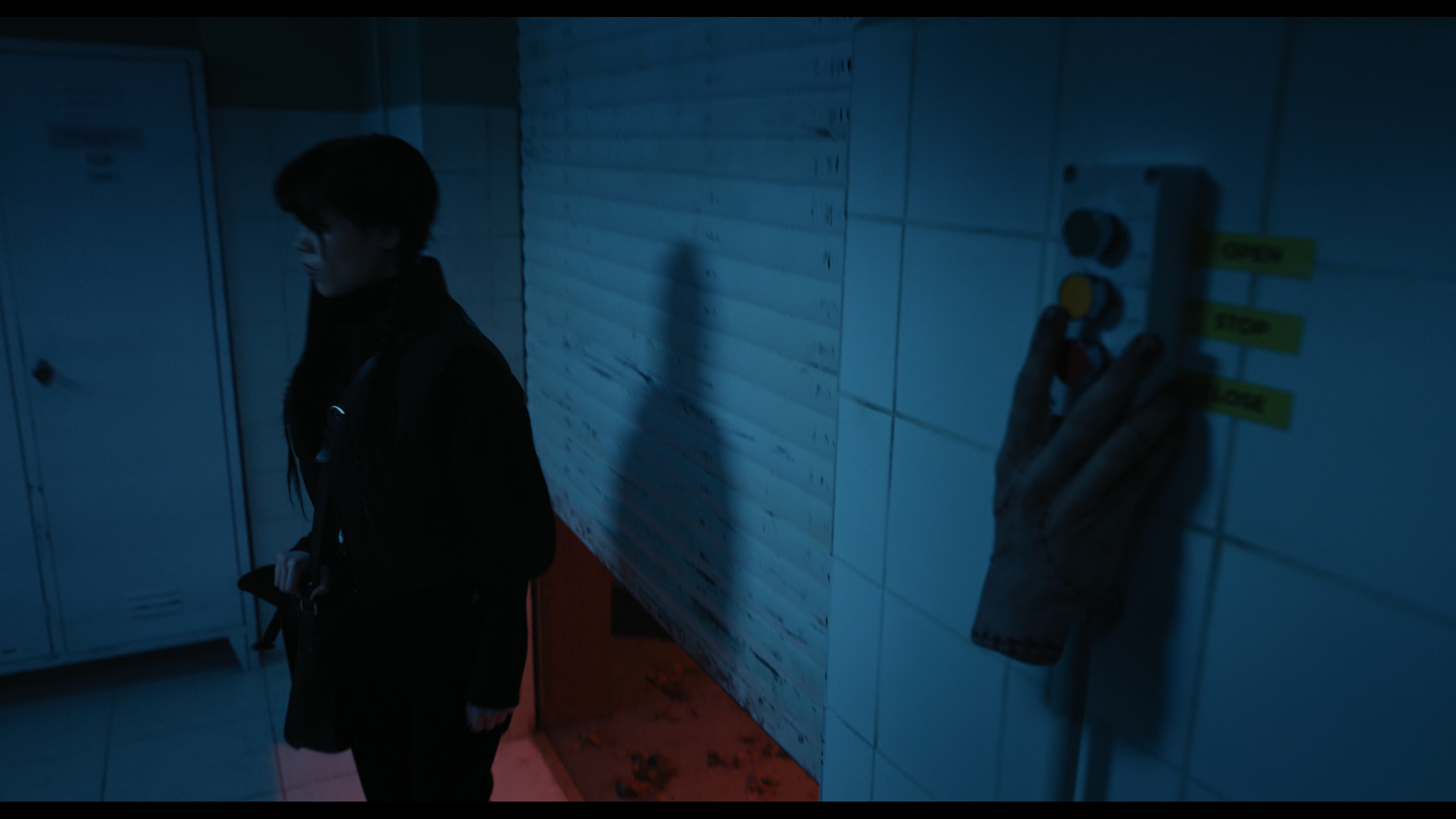 Wednesday S01E04 “Woe What a Night” screencap 93