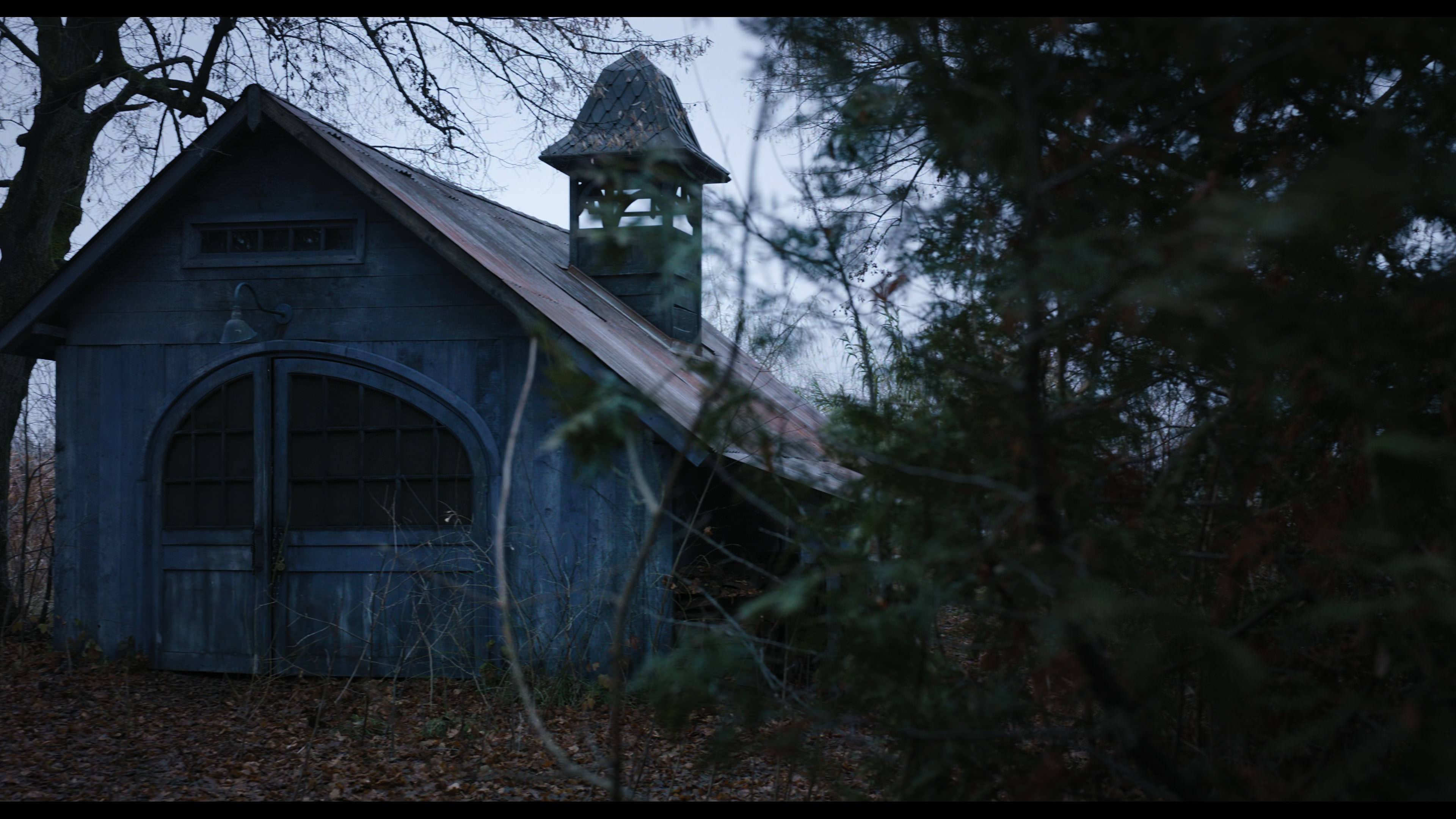 Wednesday S01E04 “Woe What a Night” movie still 964